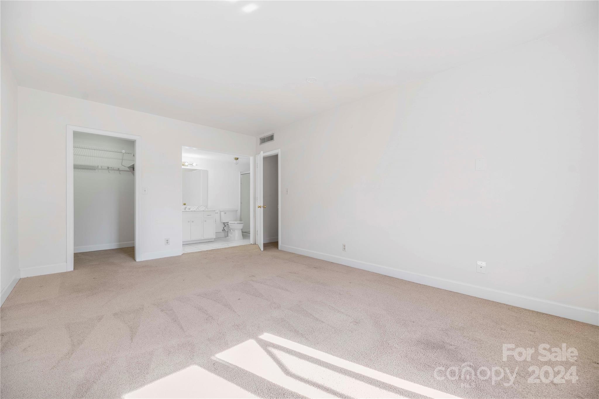 4527 Gaynor Road Unit: 201