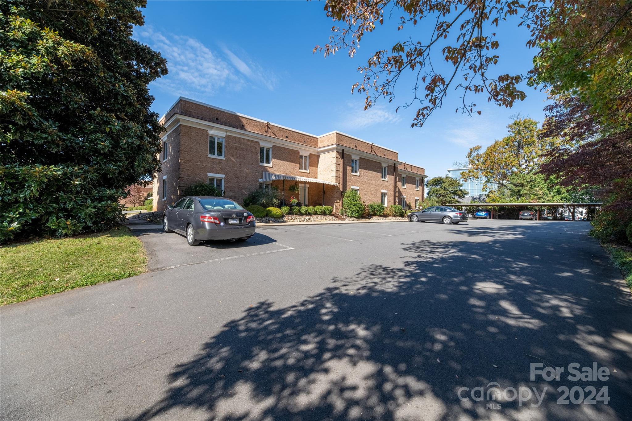 4527 Gaynor Road Unit: 201