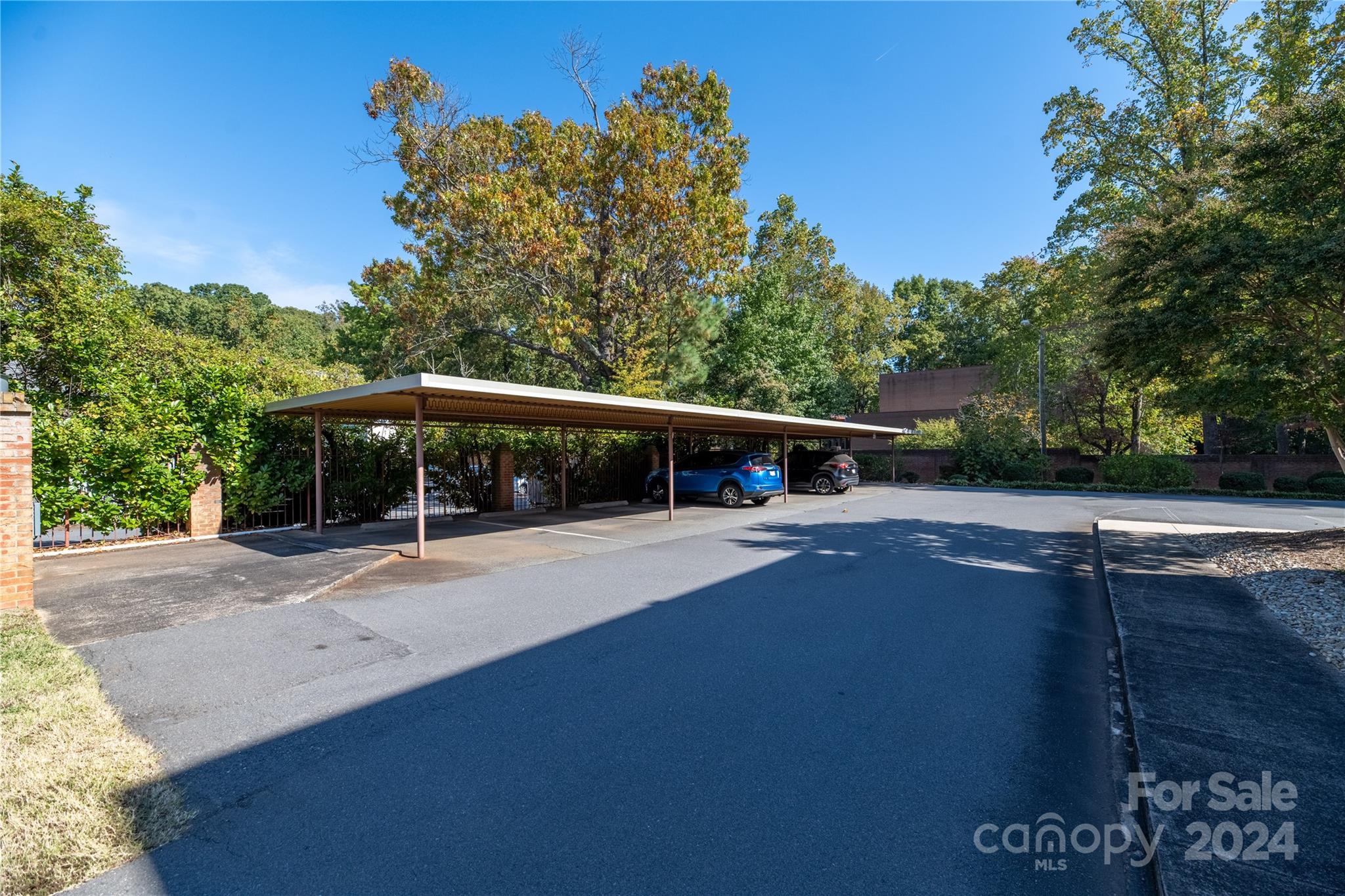 4527 Gaynor Road Unit: 201