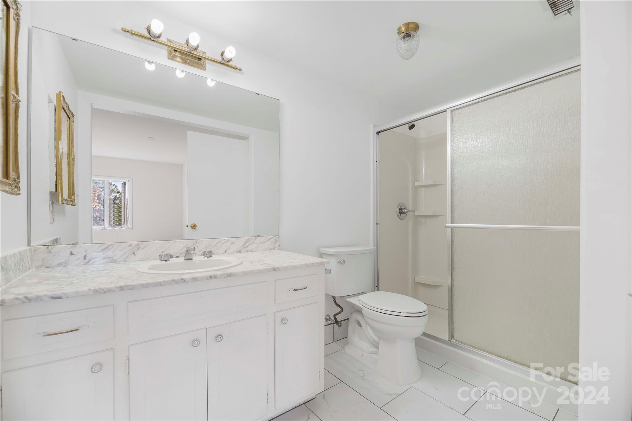 4527 Gaynor Road Unit: 201