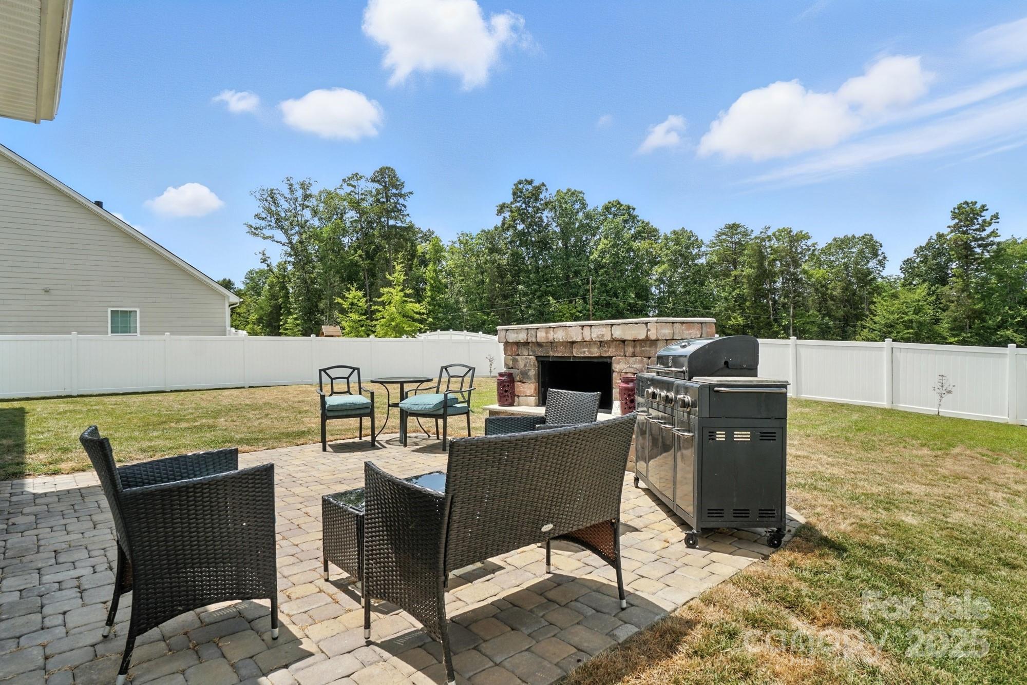 2421 Napa Terrace