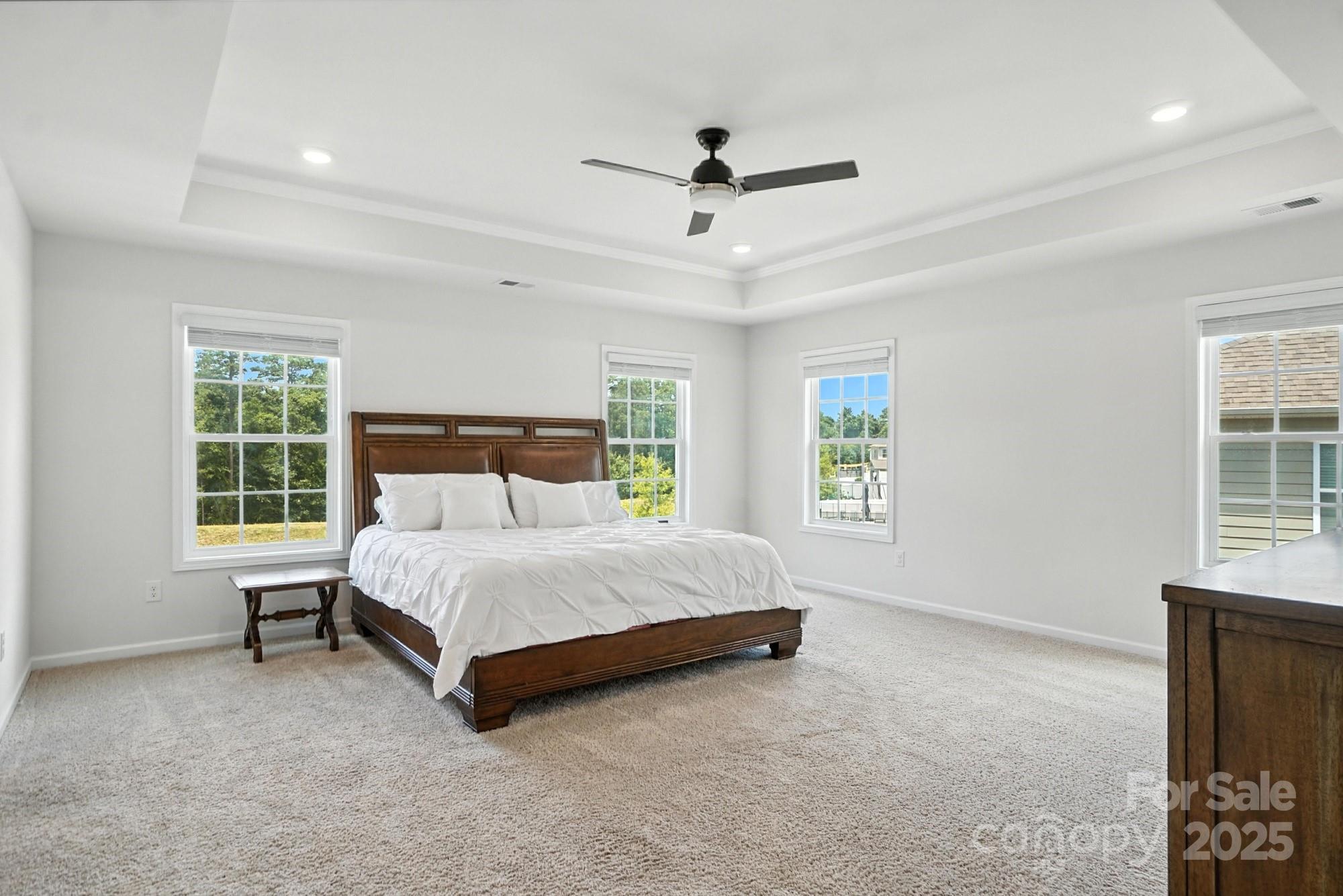2421 Napa Terrace