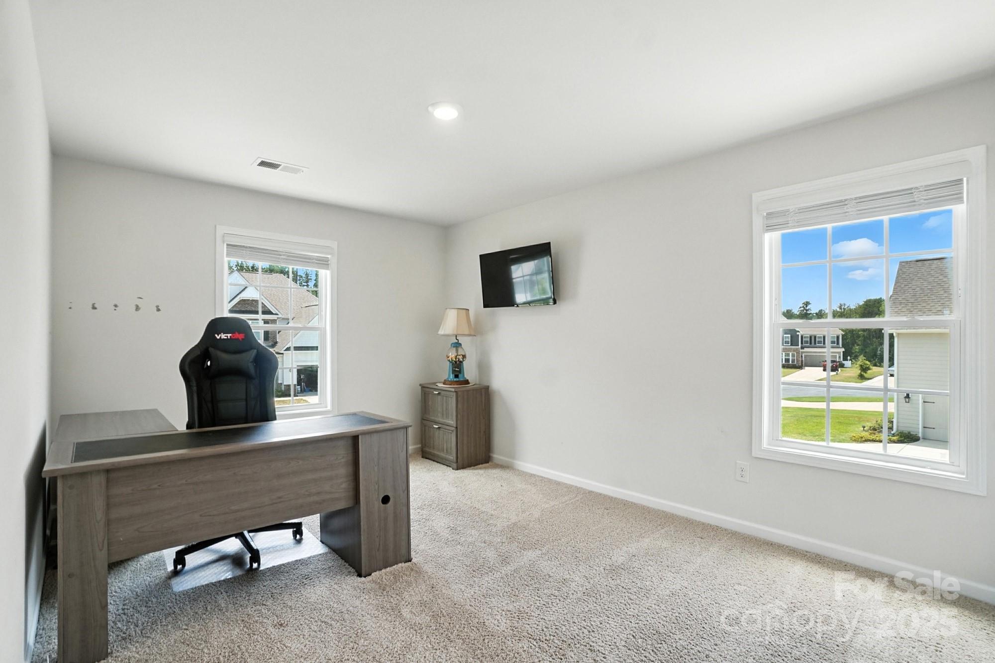 2421 Napa Terrace