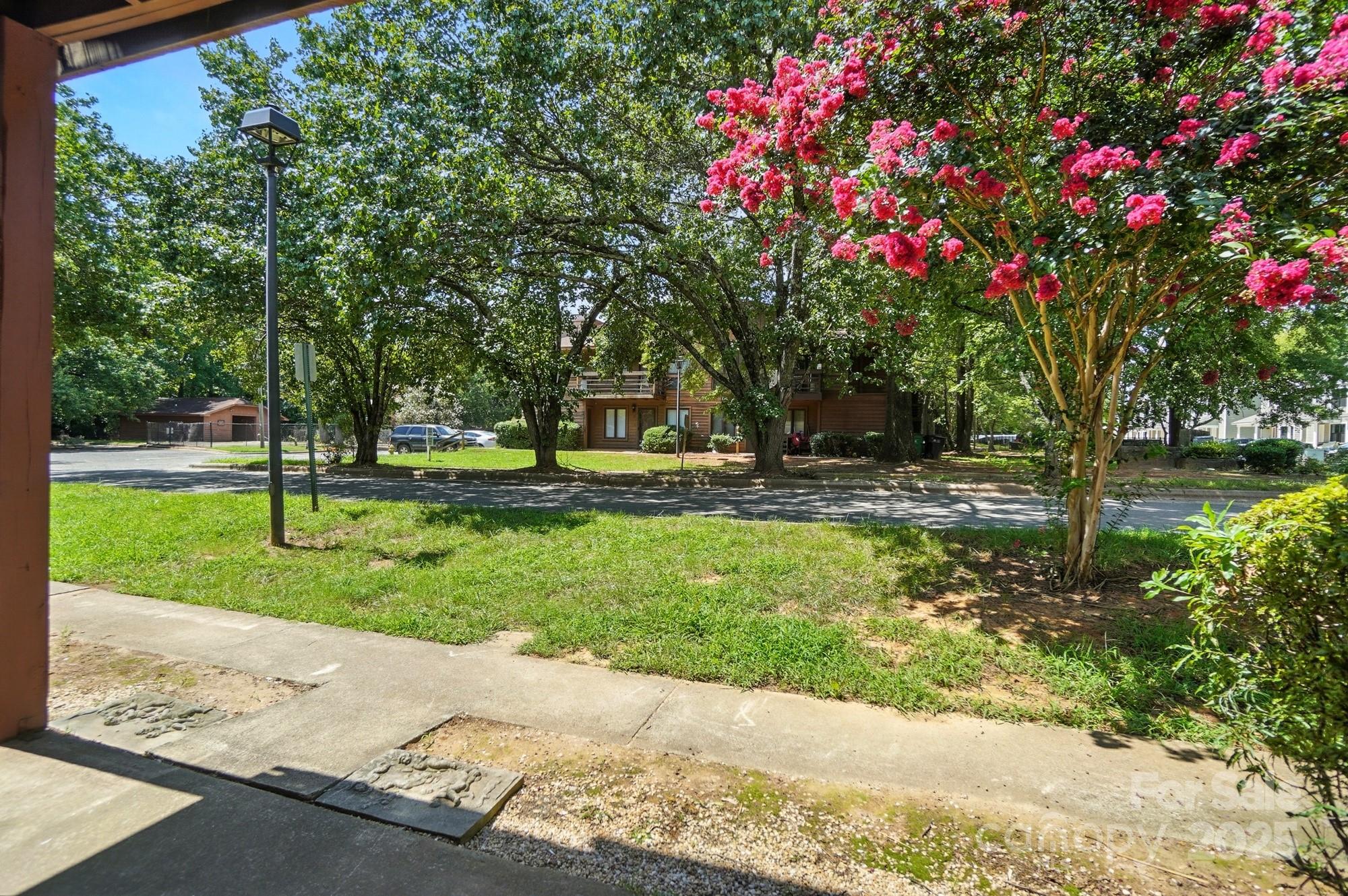 1823 J Julian Lane Unit: D