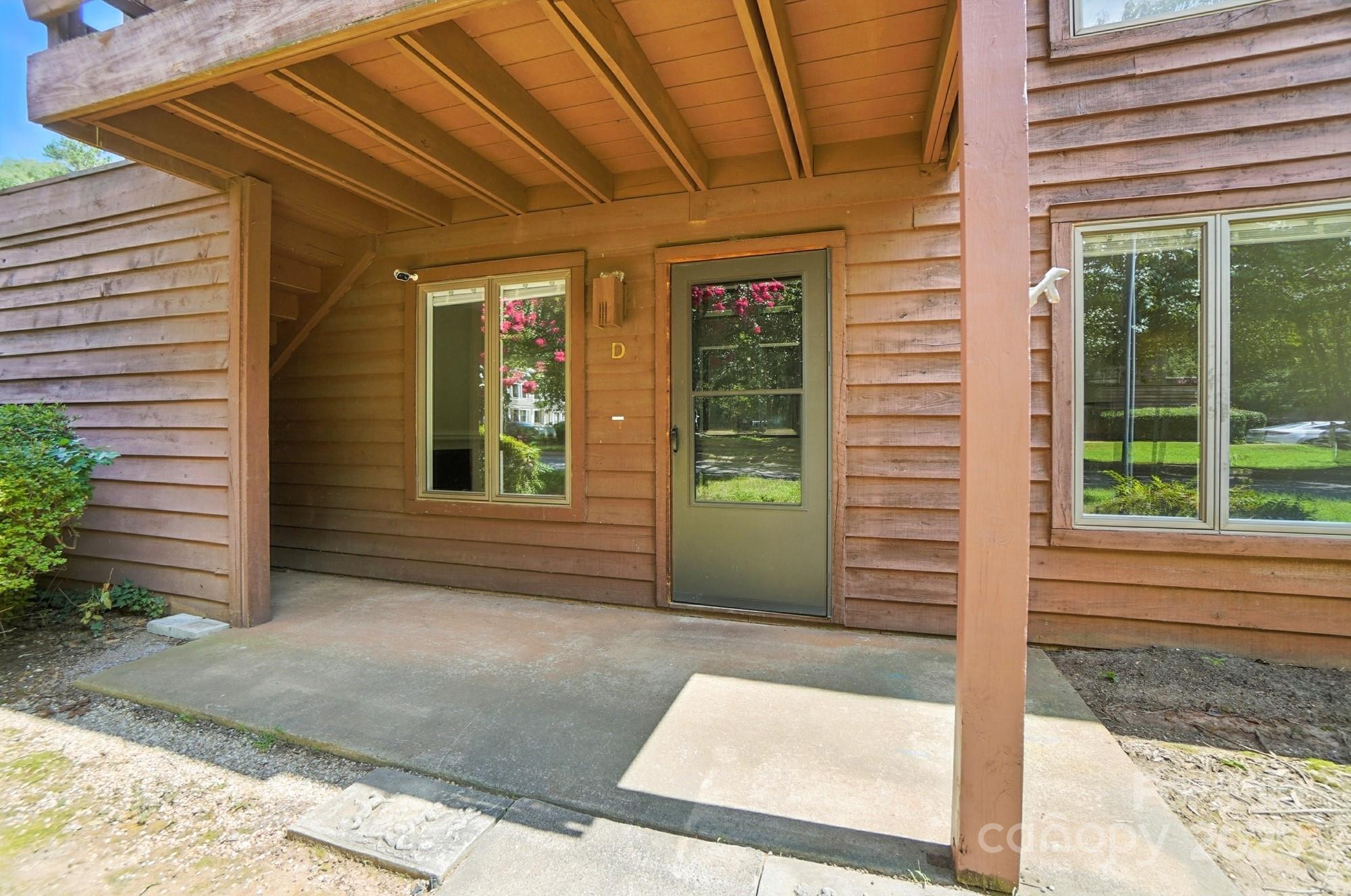 1823 J Julian Lane Unit: D