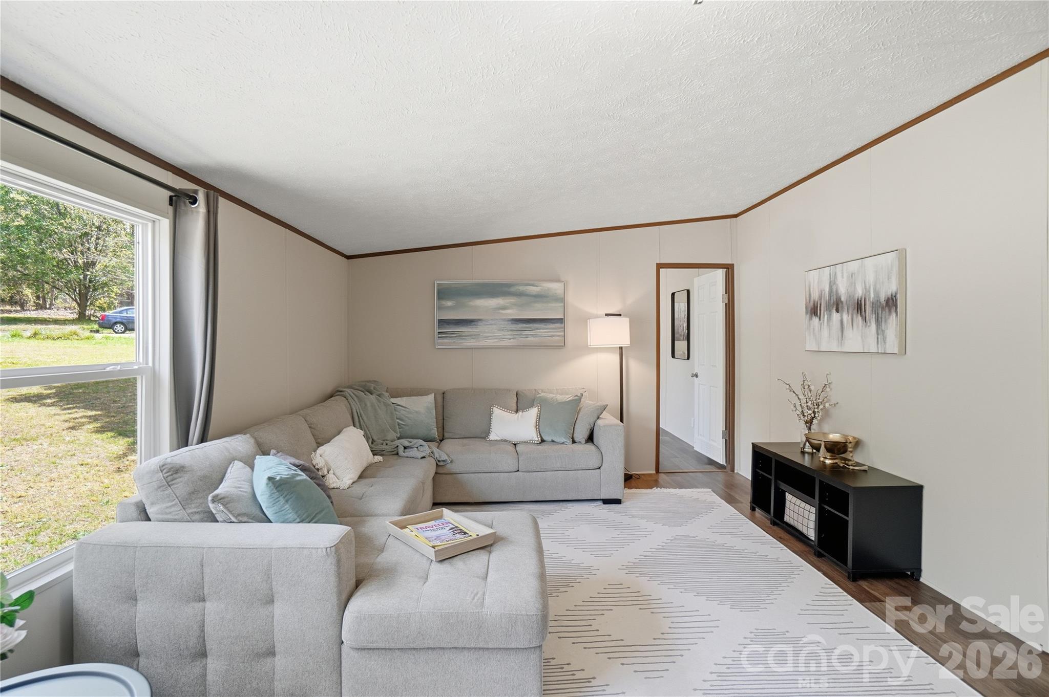6094 Burnhurst Lane