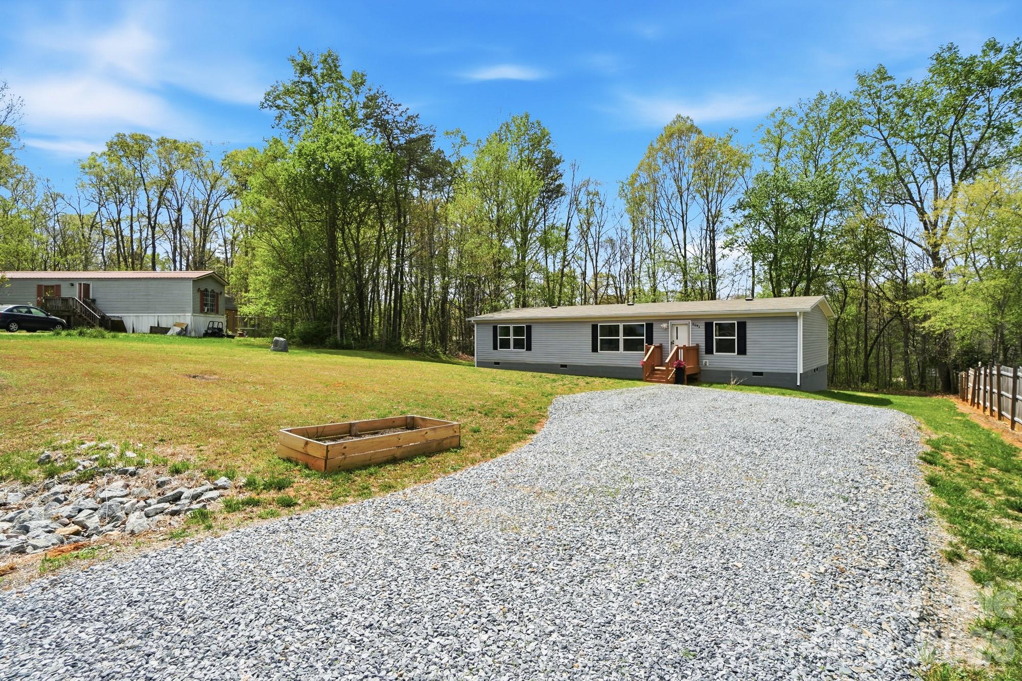 6094 Burnhurst Lane