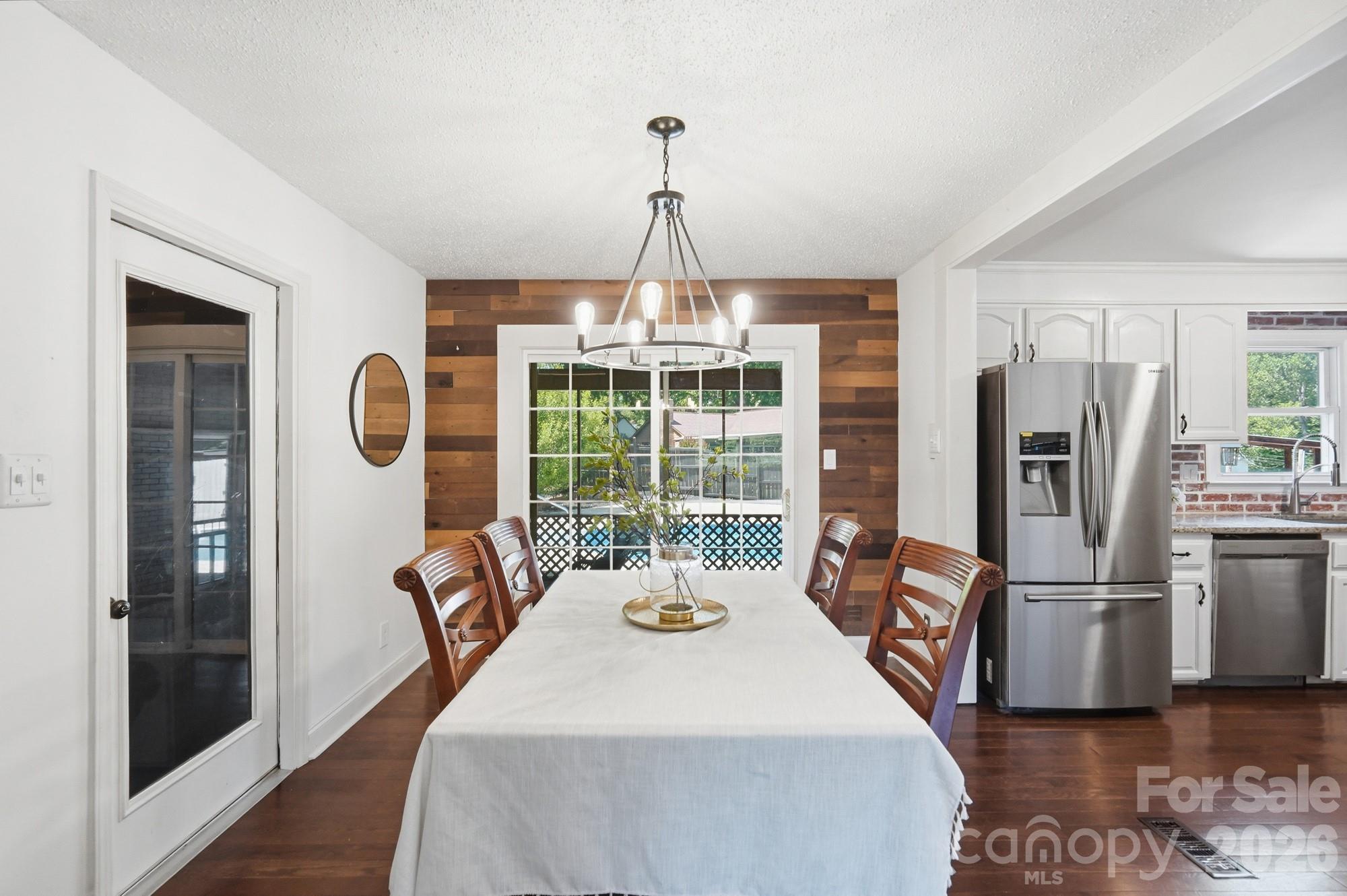 3818 Wild Country Way