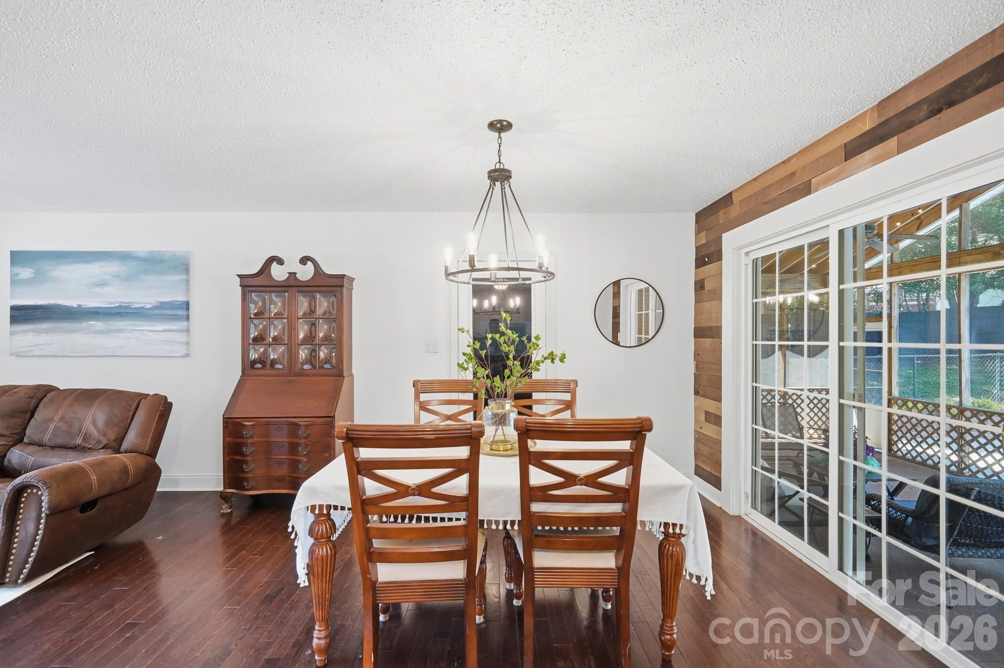 3818 Wild Country Way