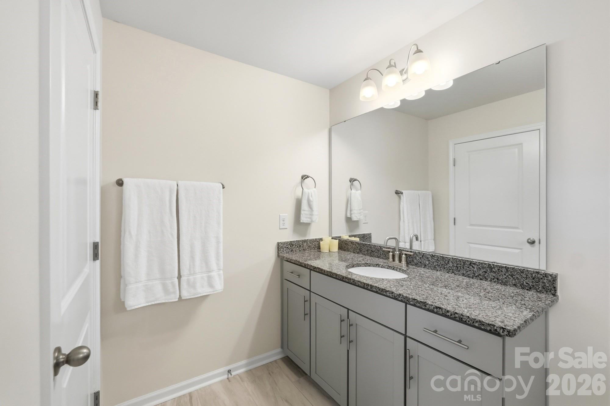 2431 Napa Terrace