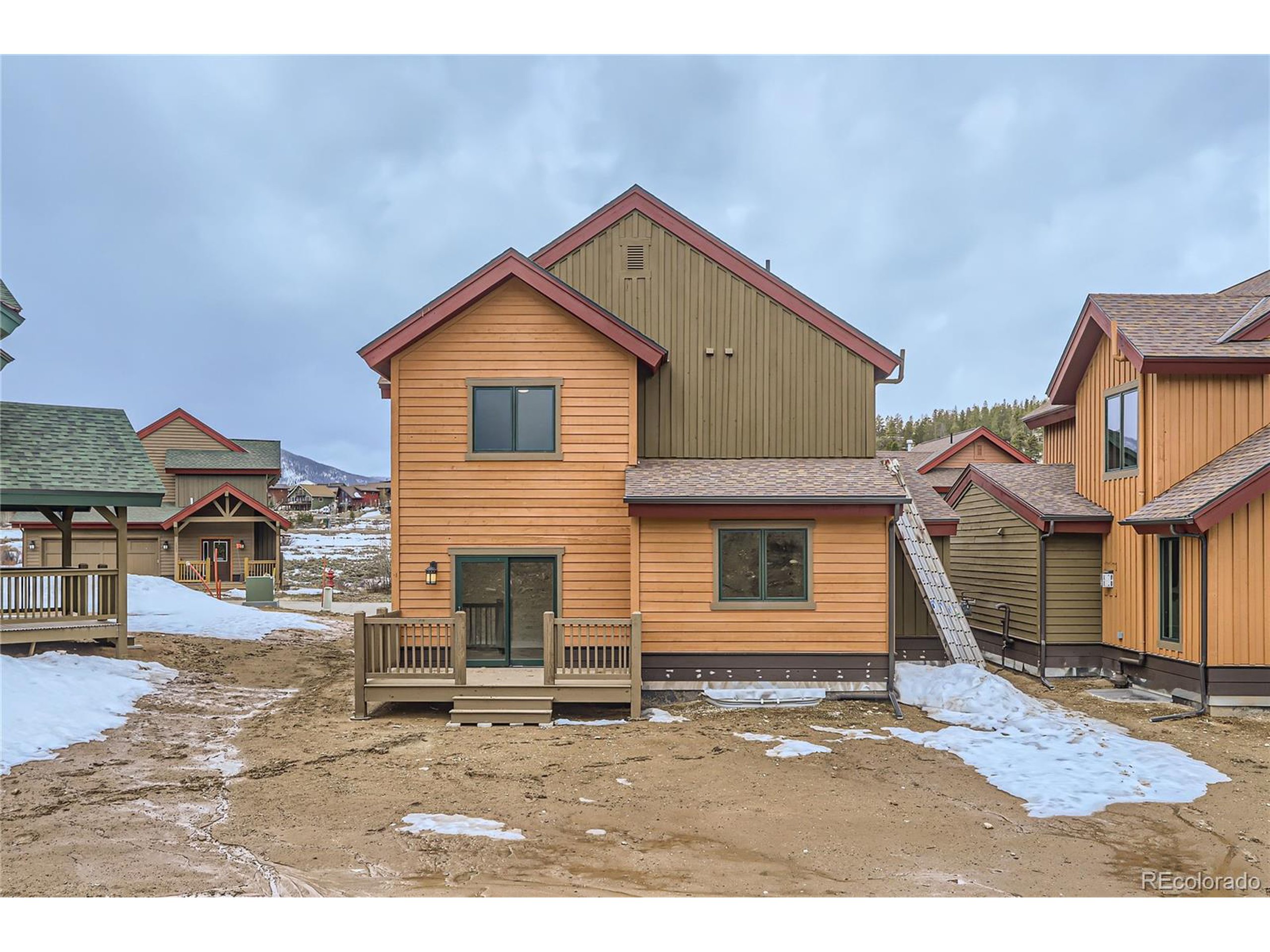 1103 Lupine Ln