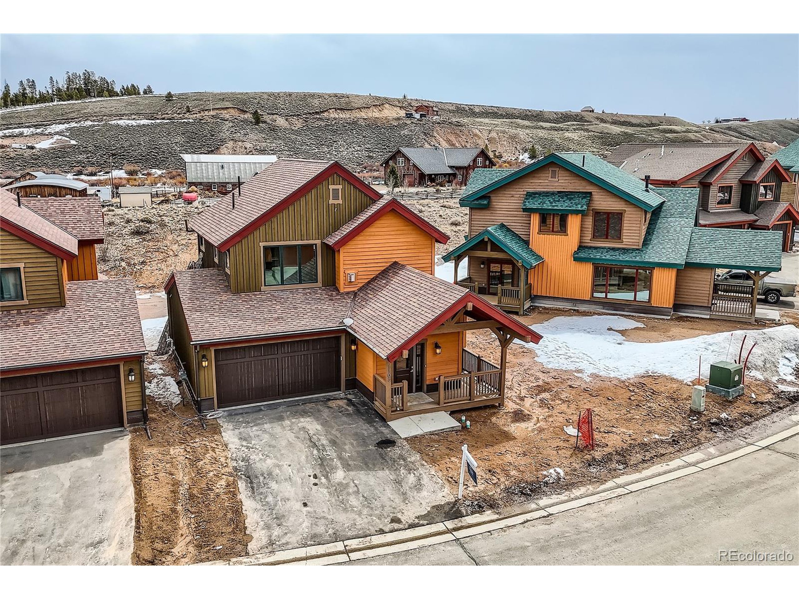 1103 Lupine Ln