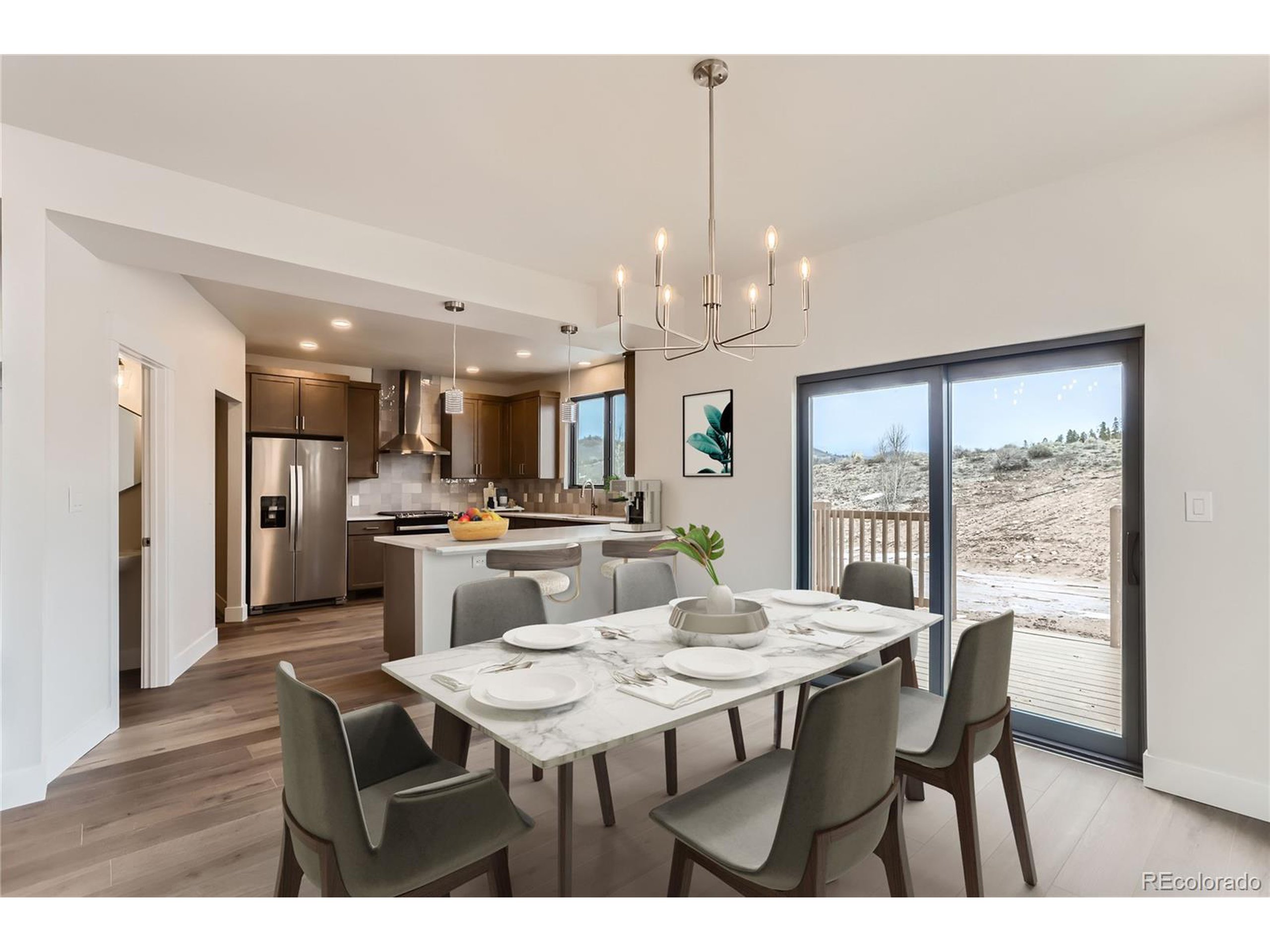 1103 Lupine Ln