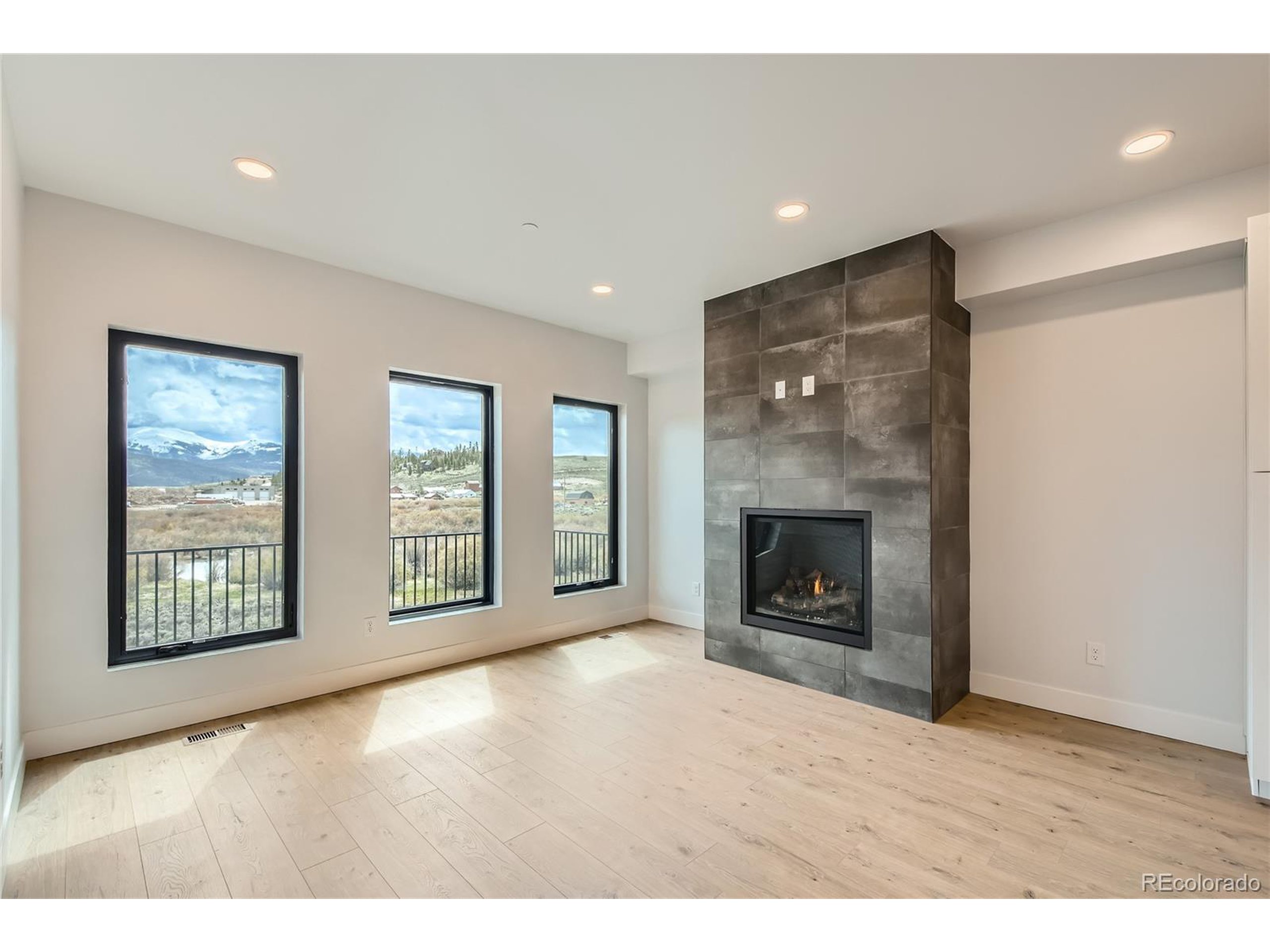 1307 James Road