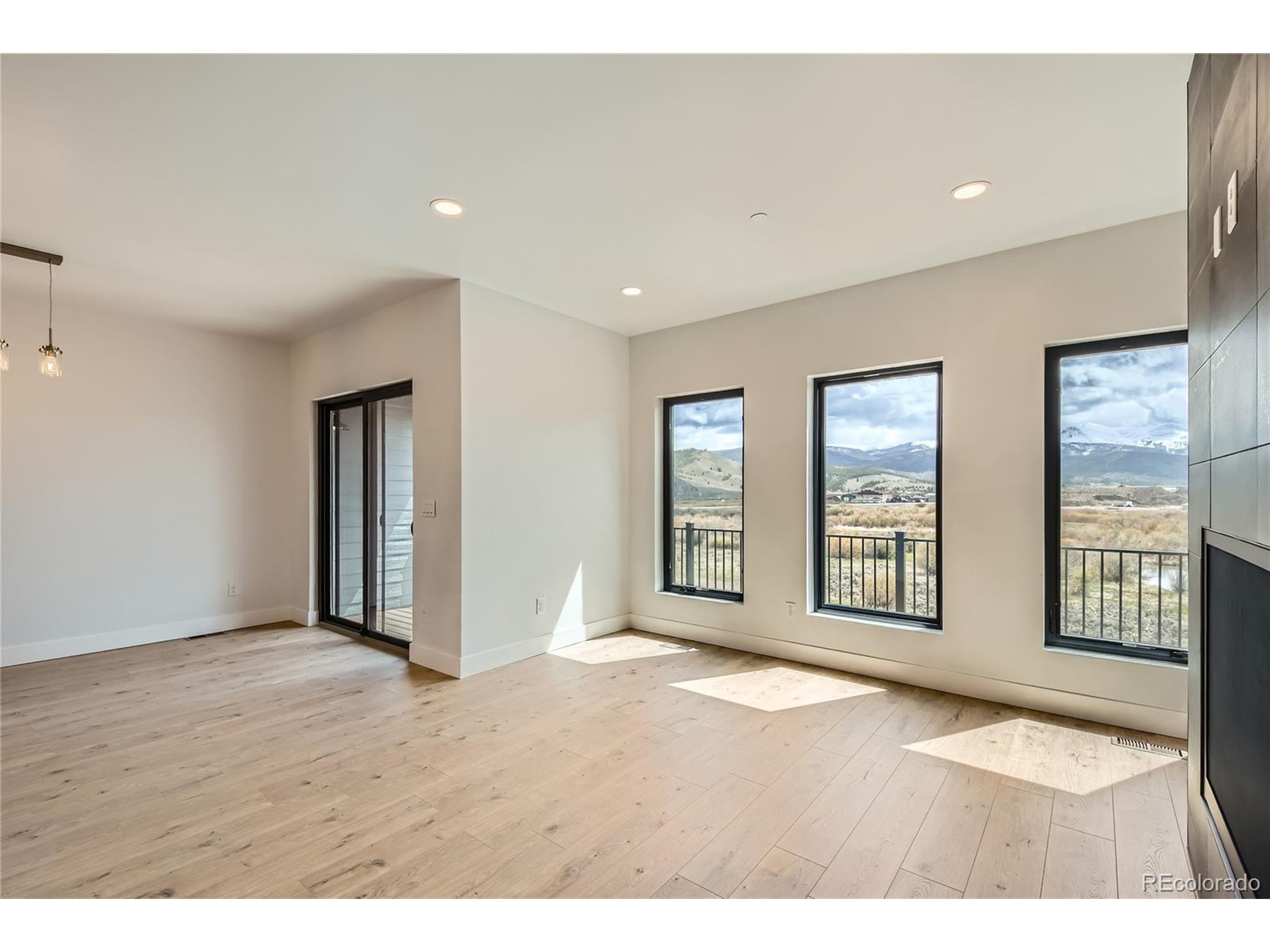 1307 James Road