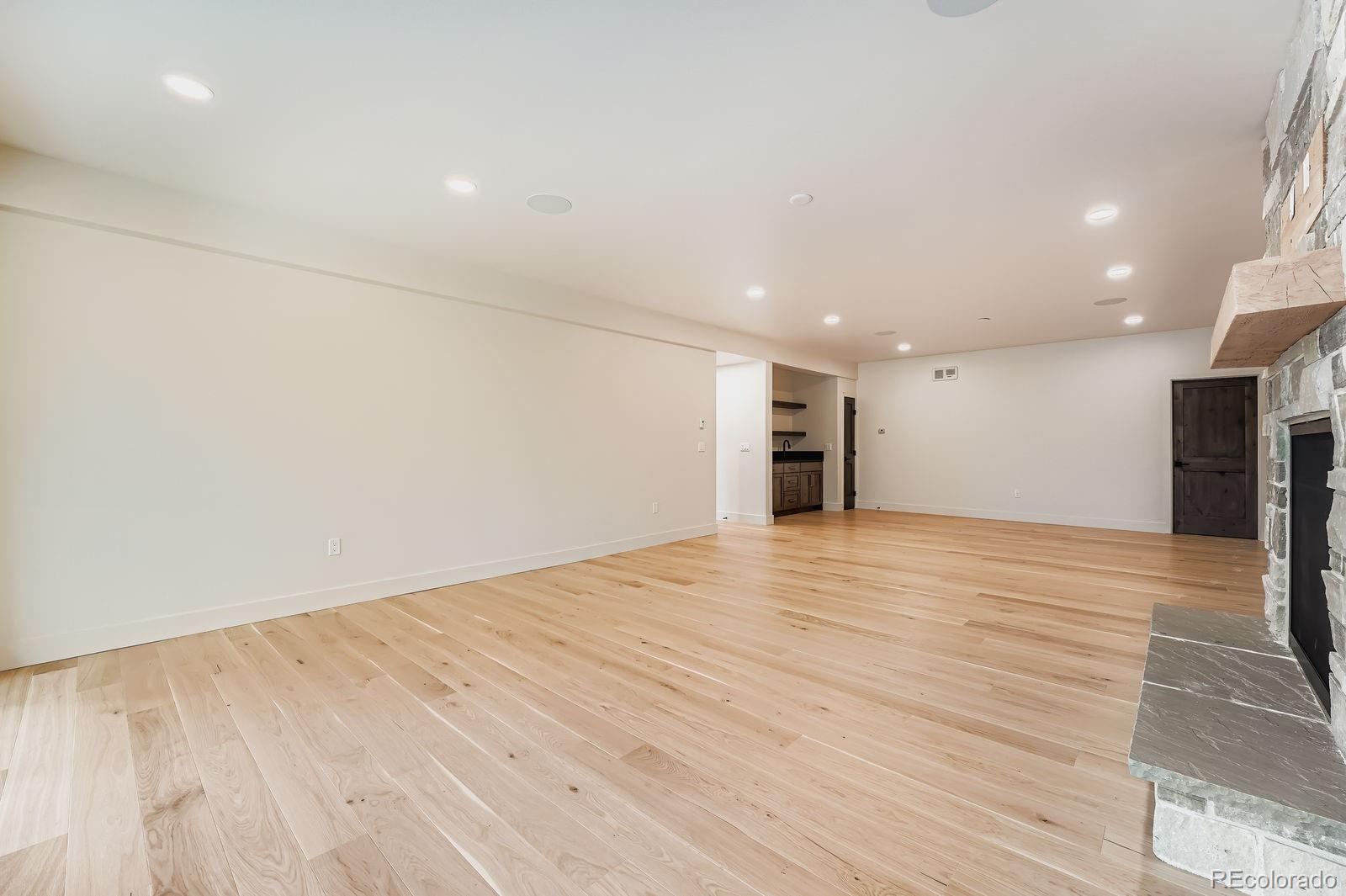 1086 Wildberry Lane
