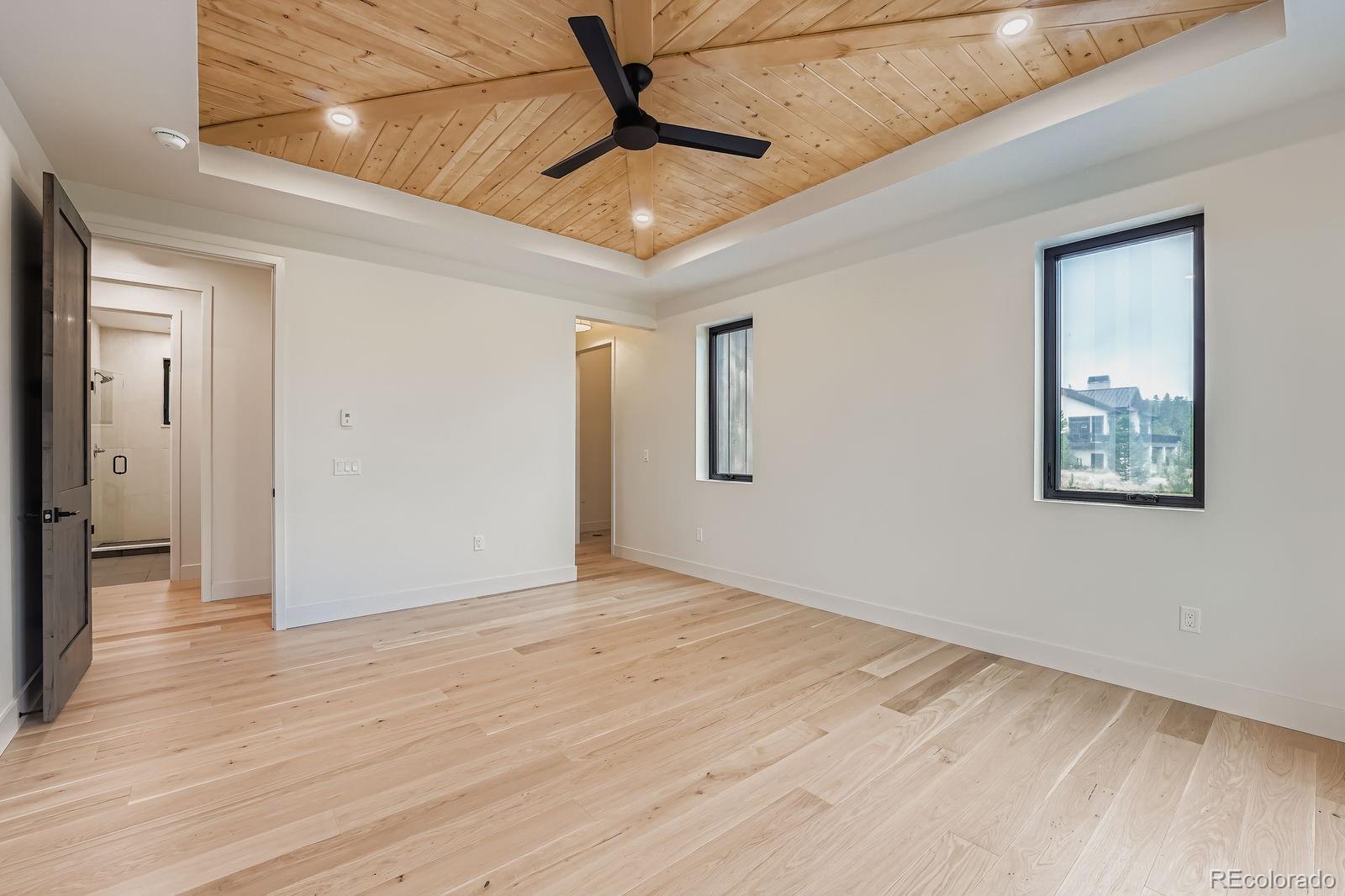 1086 Wildberry Lane
