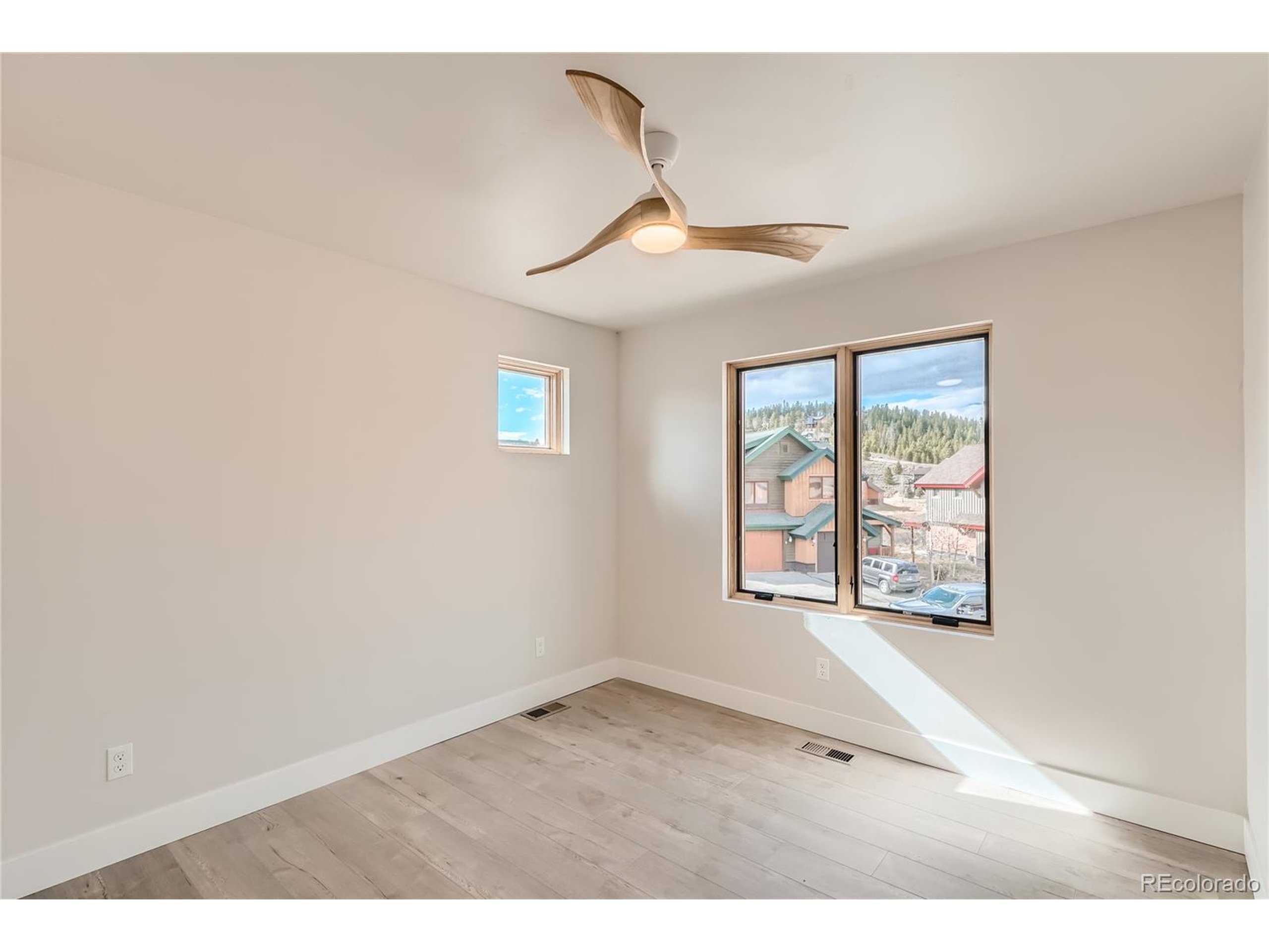 1301 County Road 514