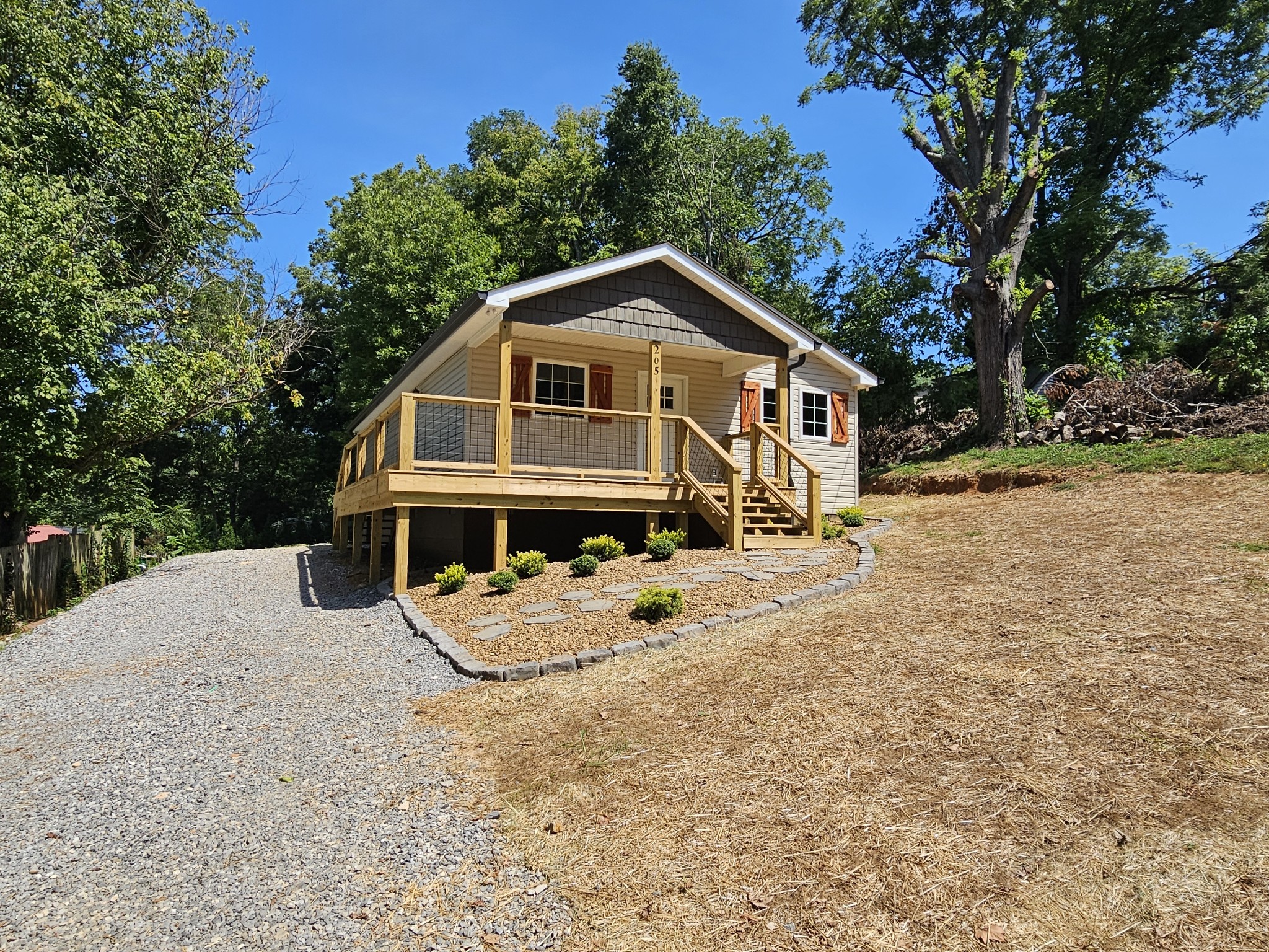 205 Winding Way