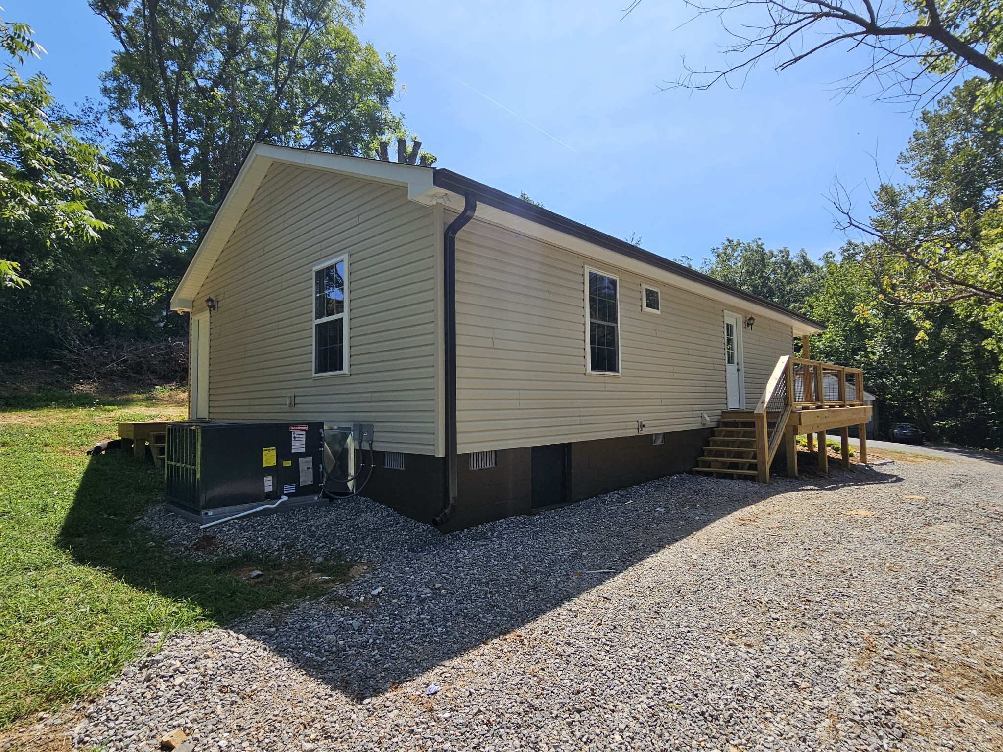 205 Winding Way