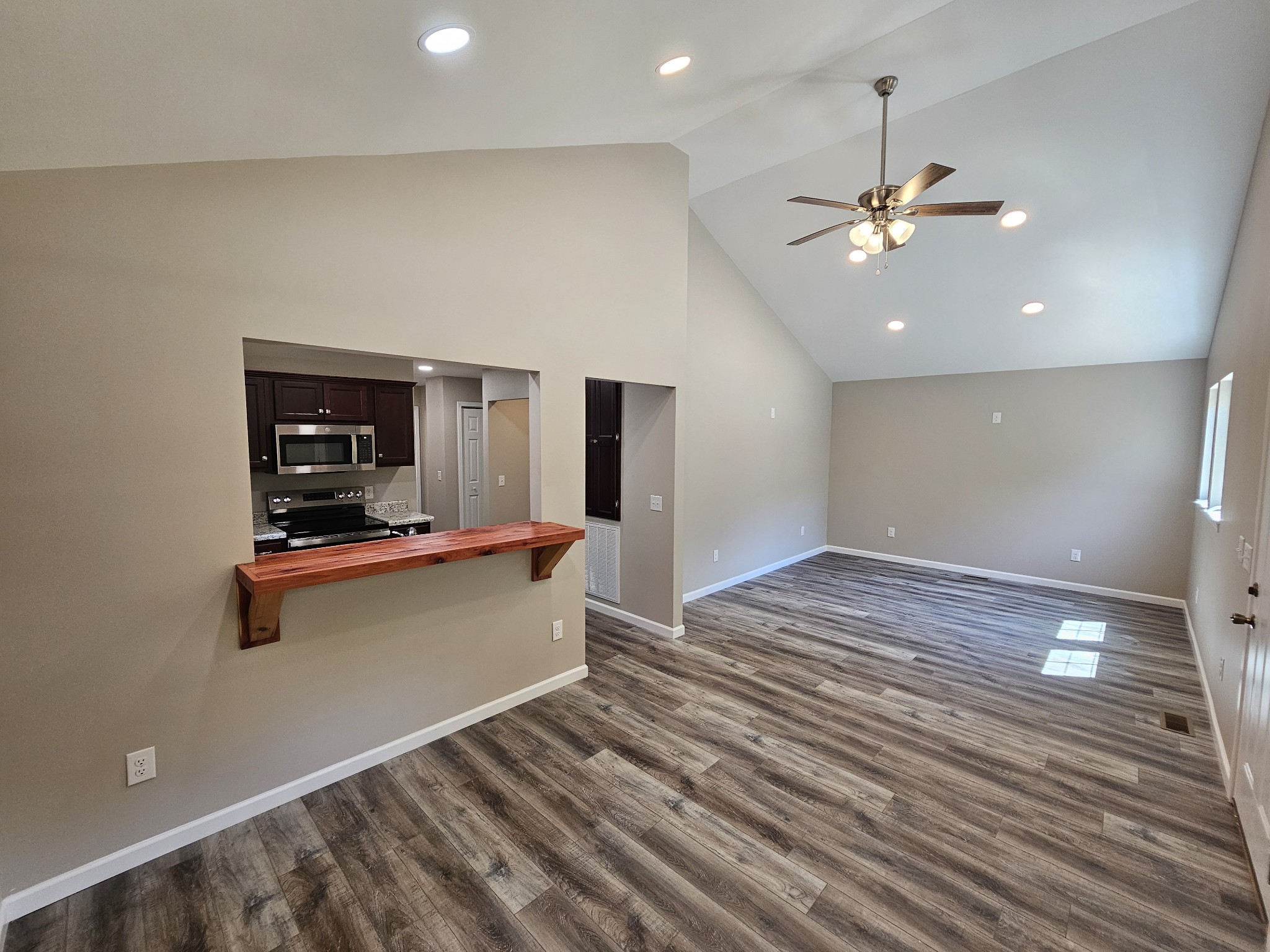 205 Winding Way