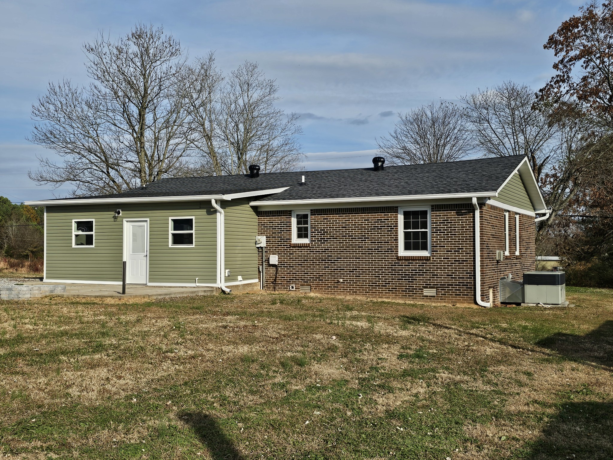 742 Laws Rd