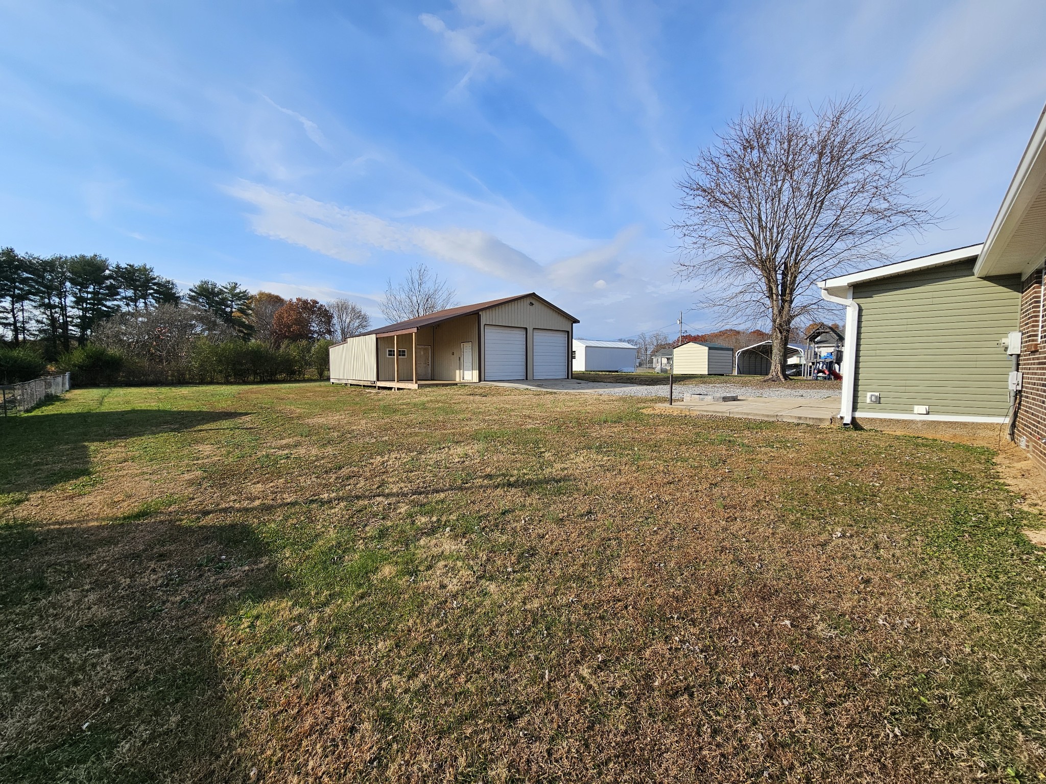 742 Laws Rd