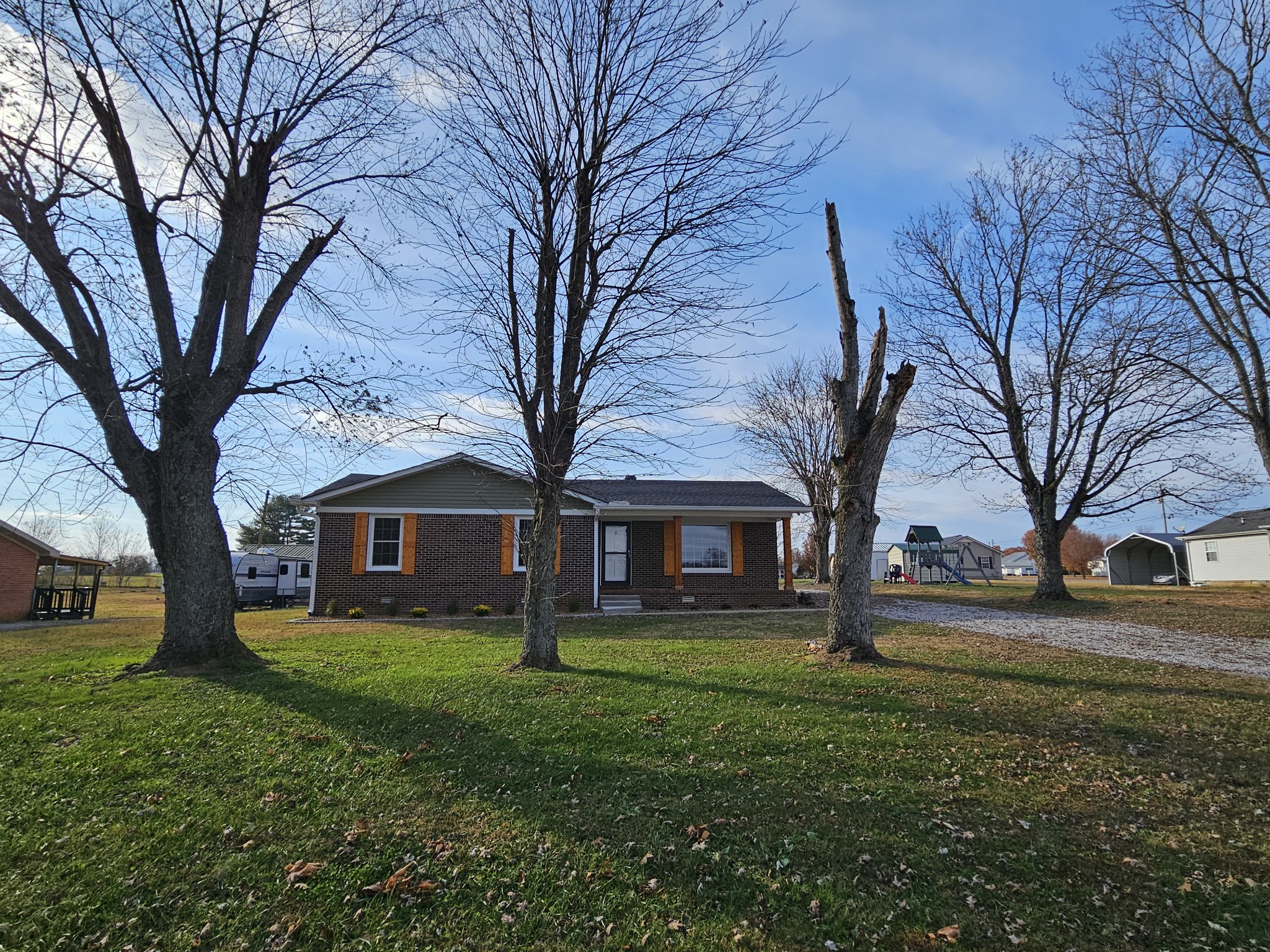 742 Laws Rd