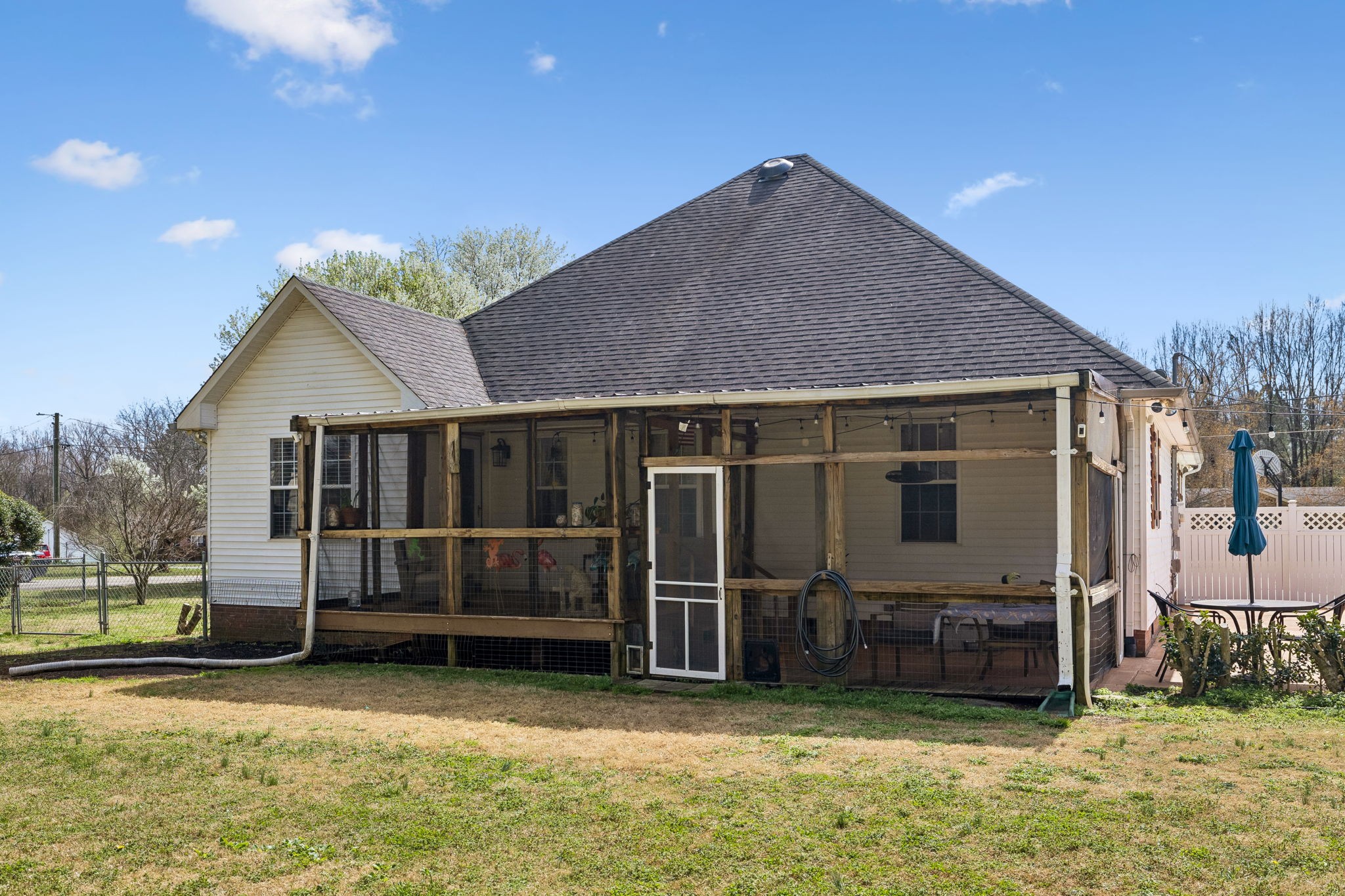 257 Mountain View Dr