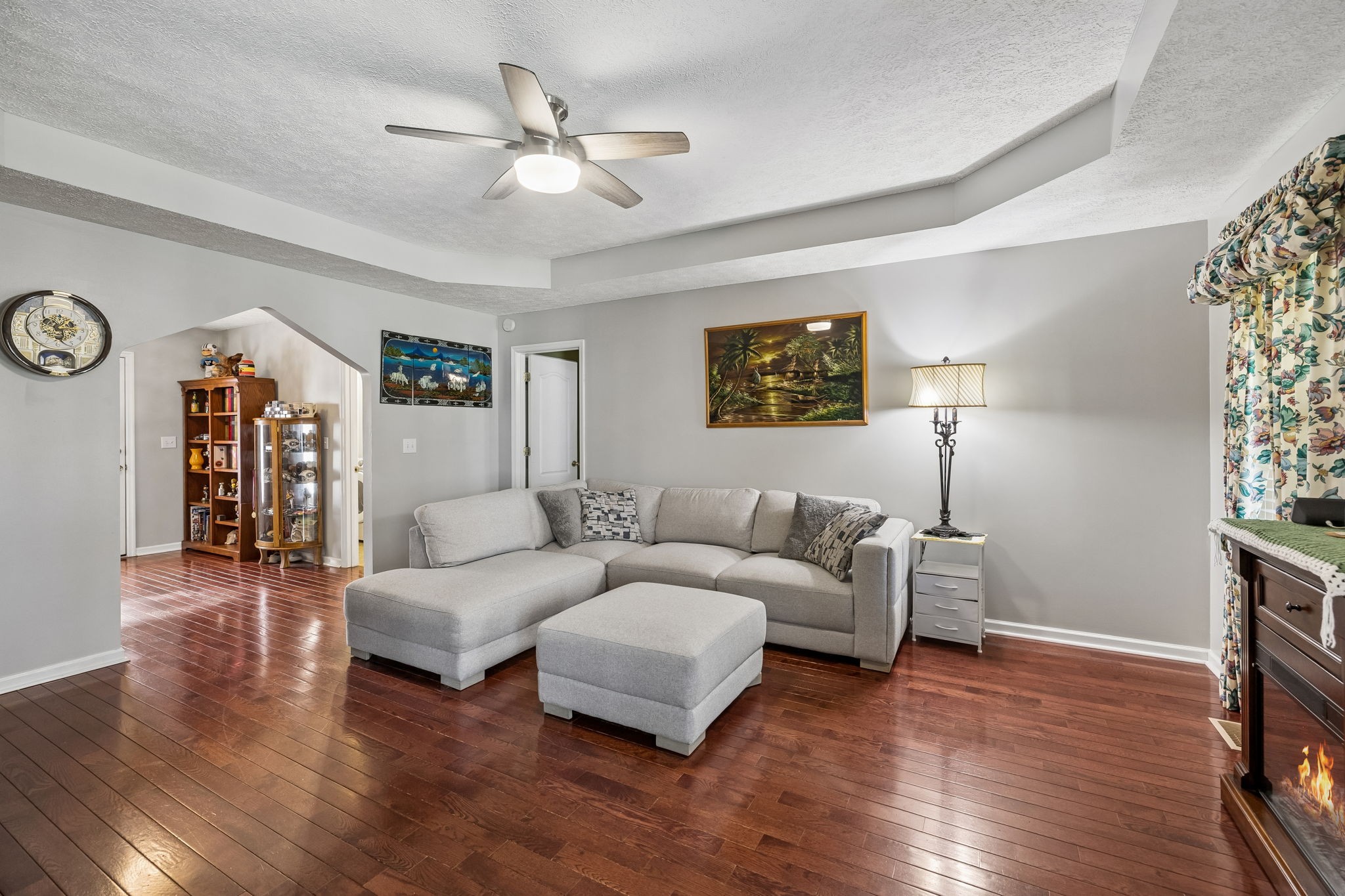257 Mountain View Dr