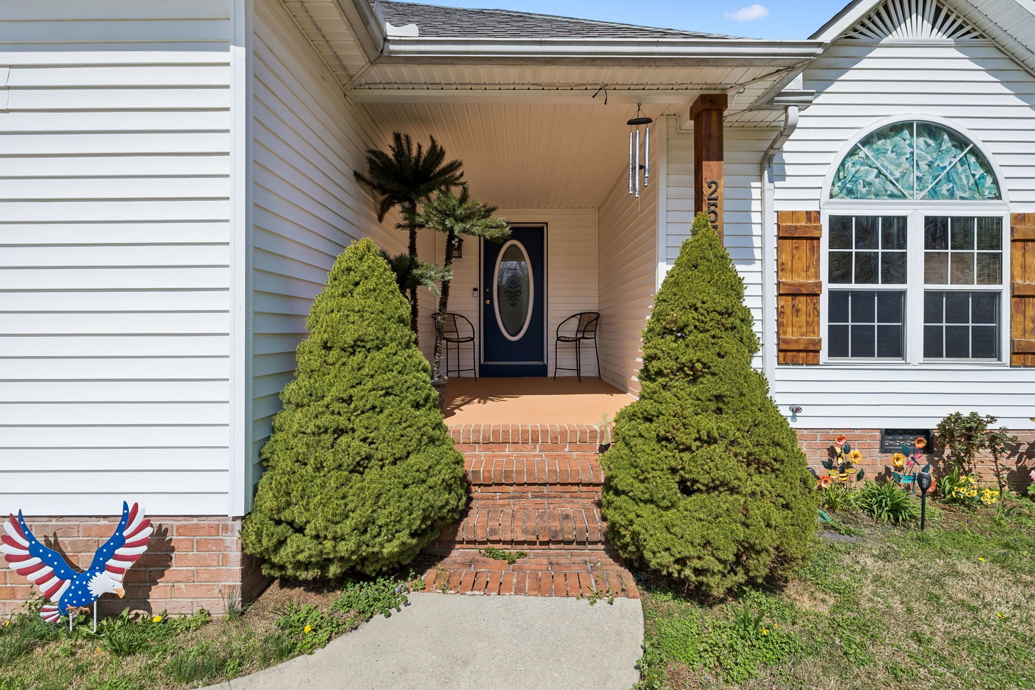 257 Mountain View Dr