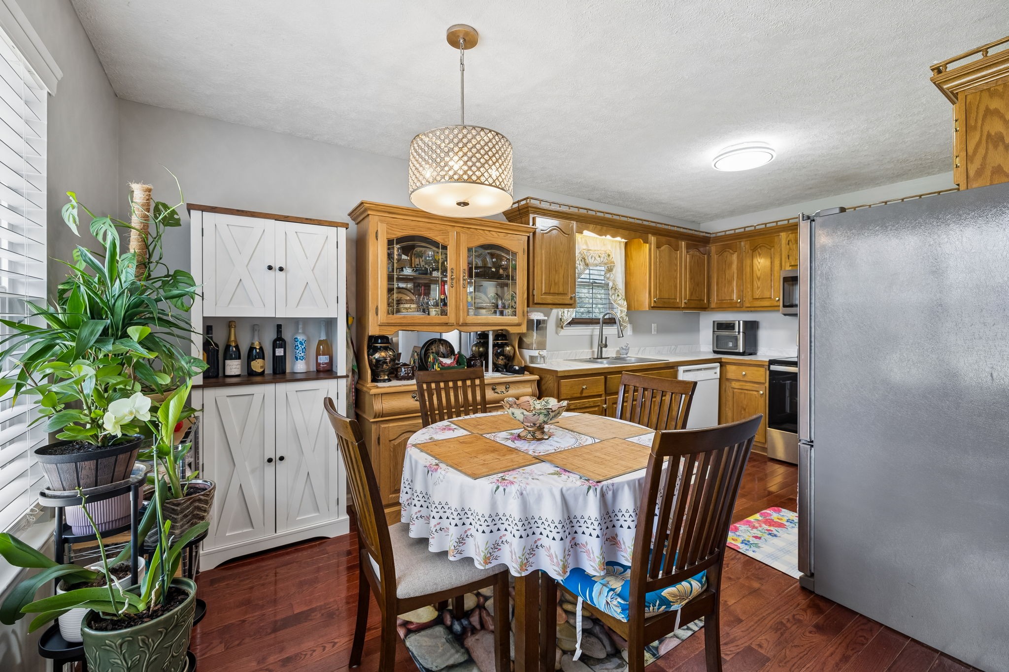 257 Mountain View Dr