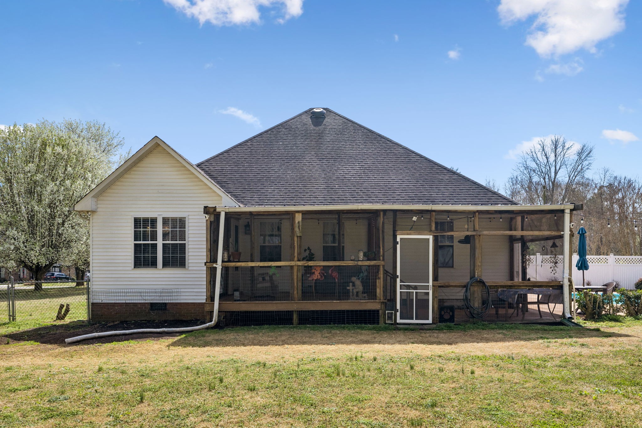 257 Mountain View Dr
