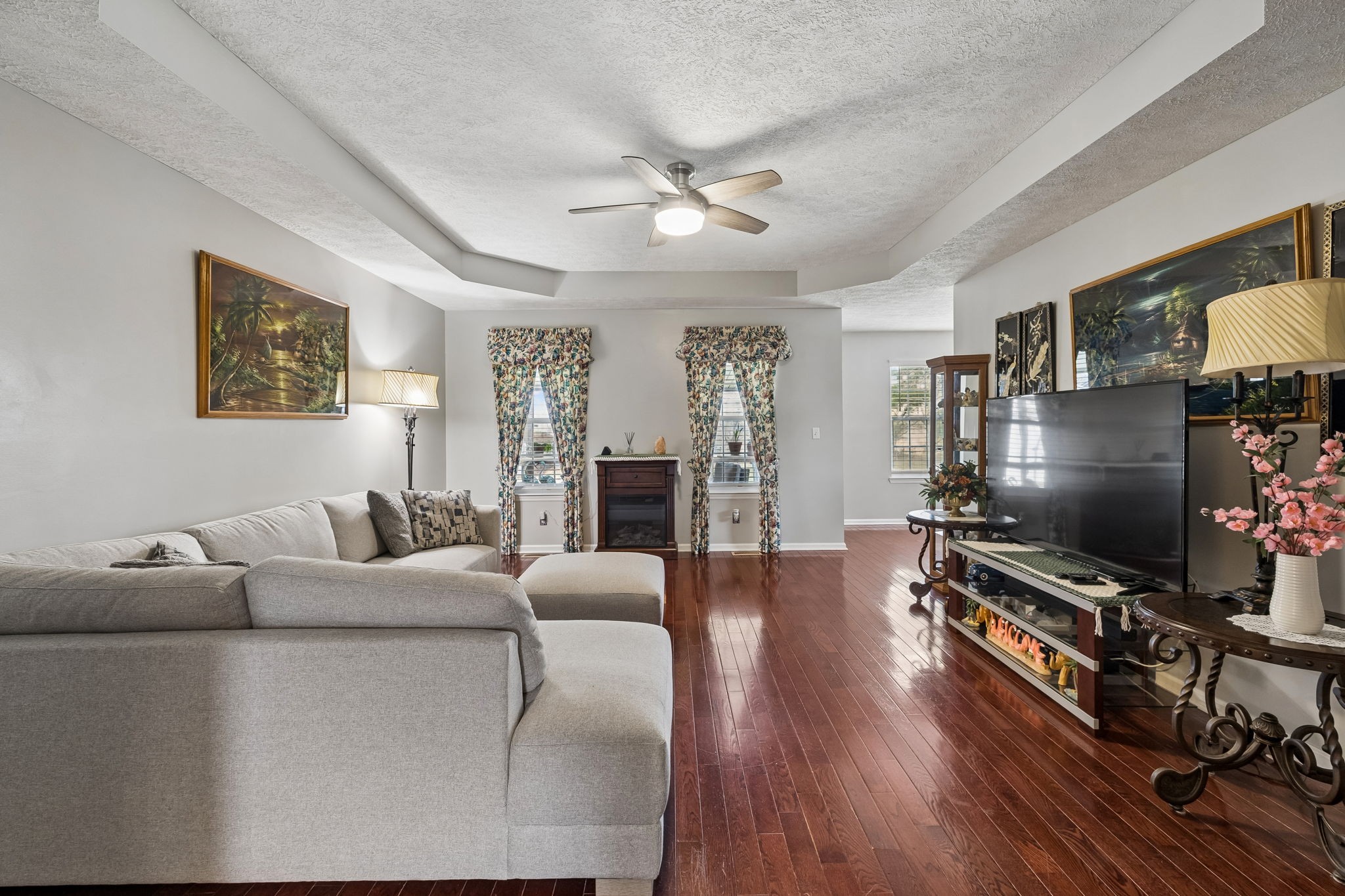 257 Mountain View Dr