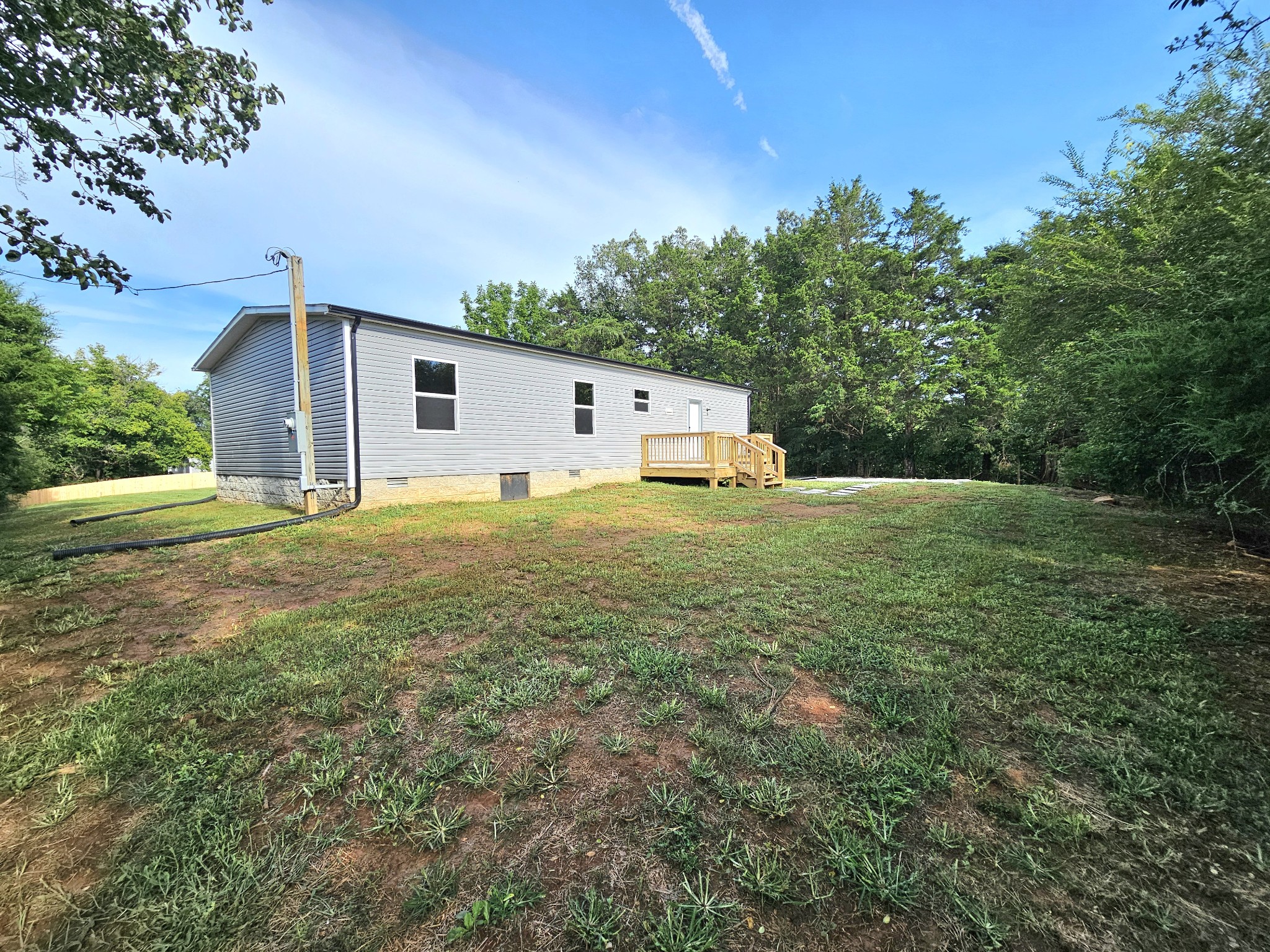 885 Junior Witt Rd