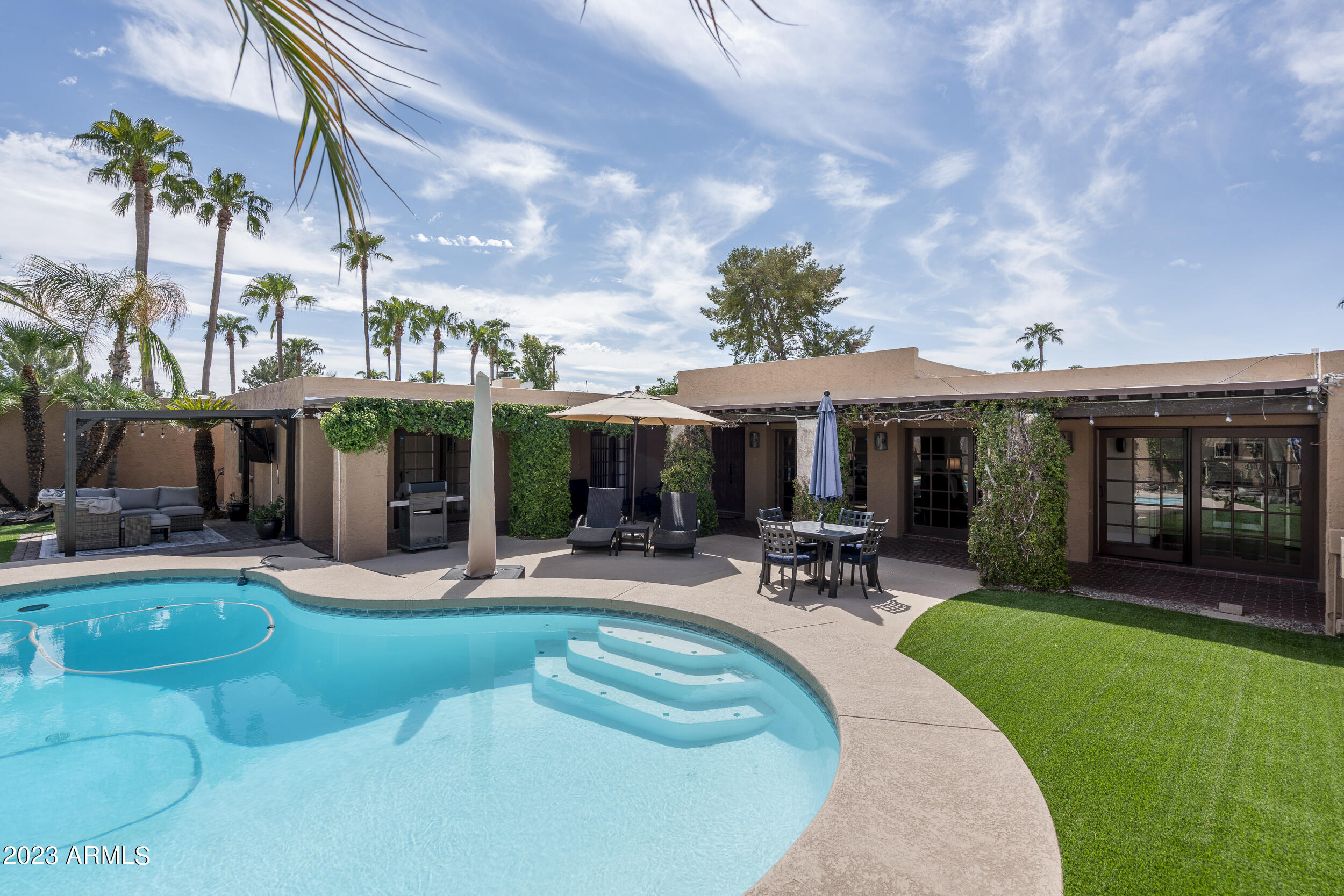 7269 E Loma Lane