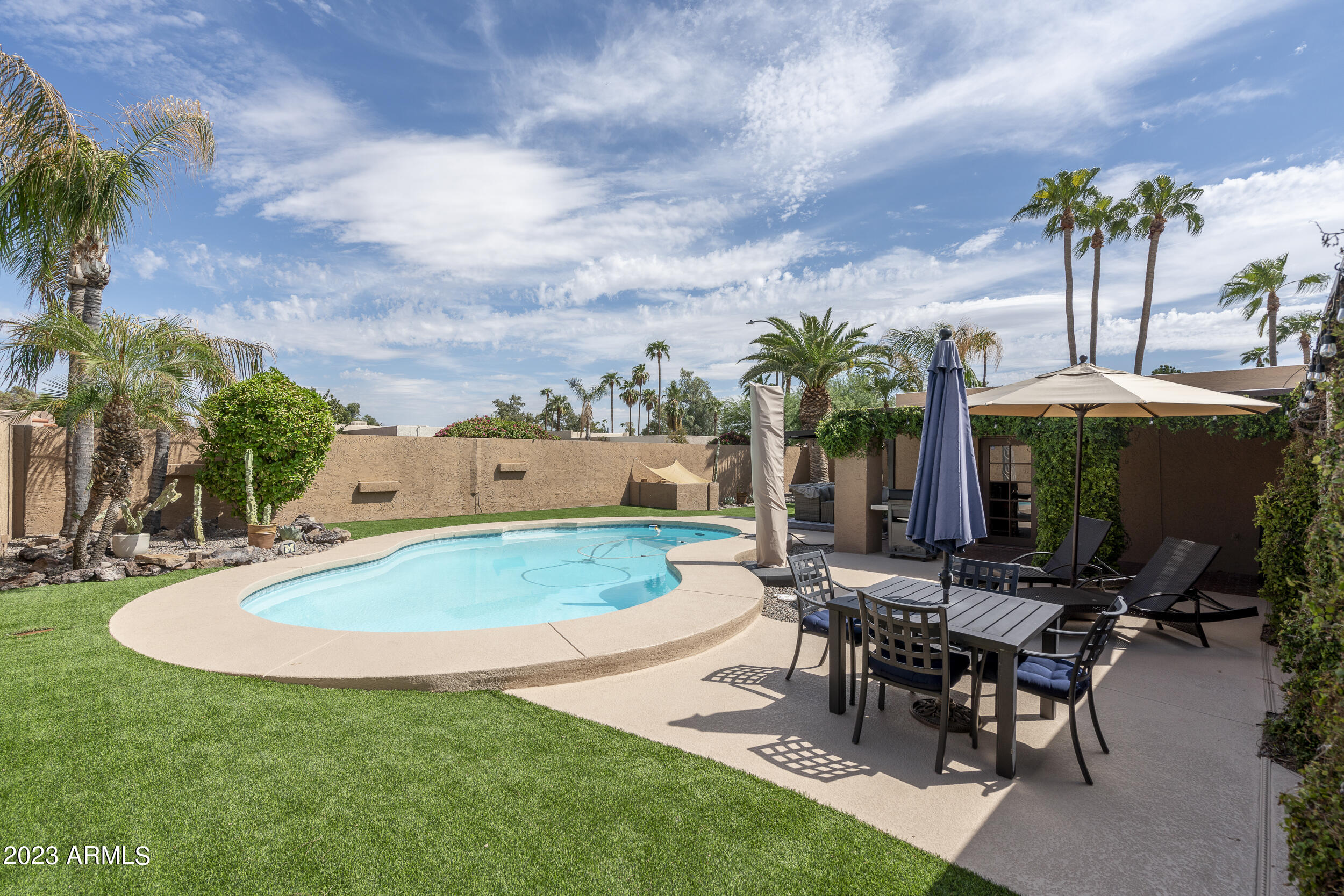 7269 E Loma Lane