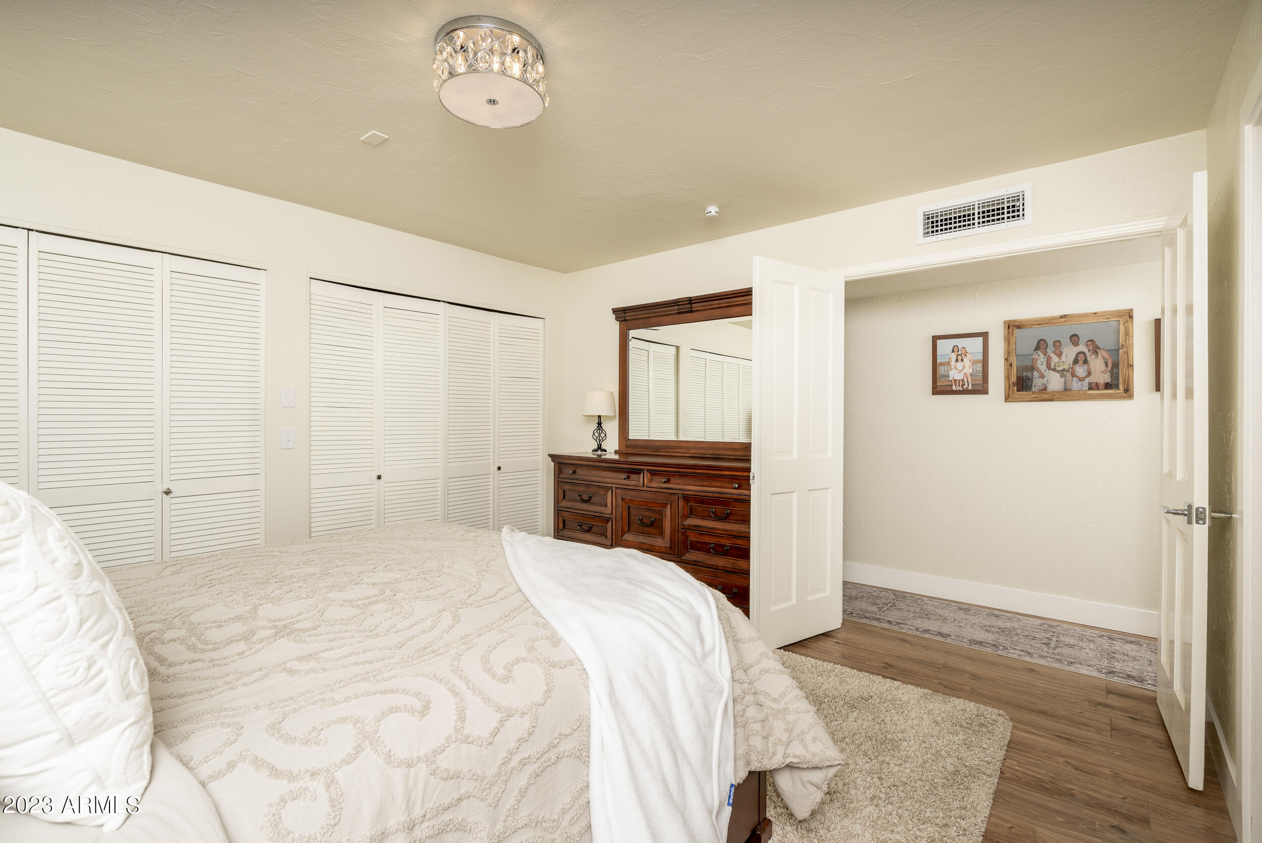7269 E Loma Lane