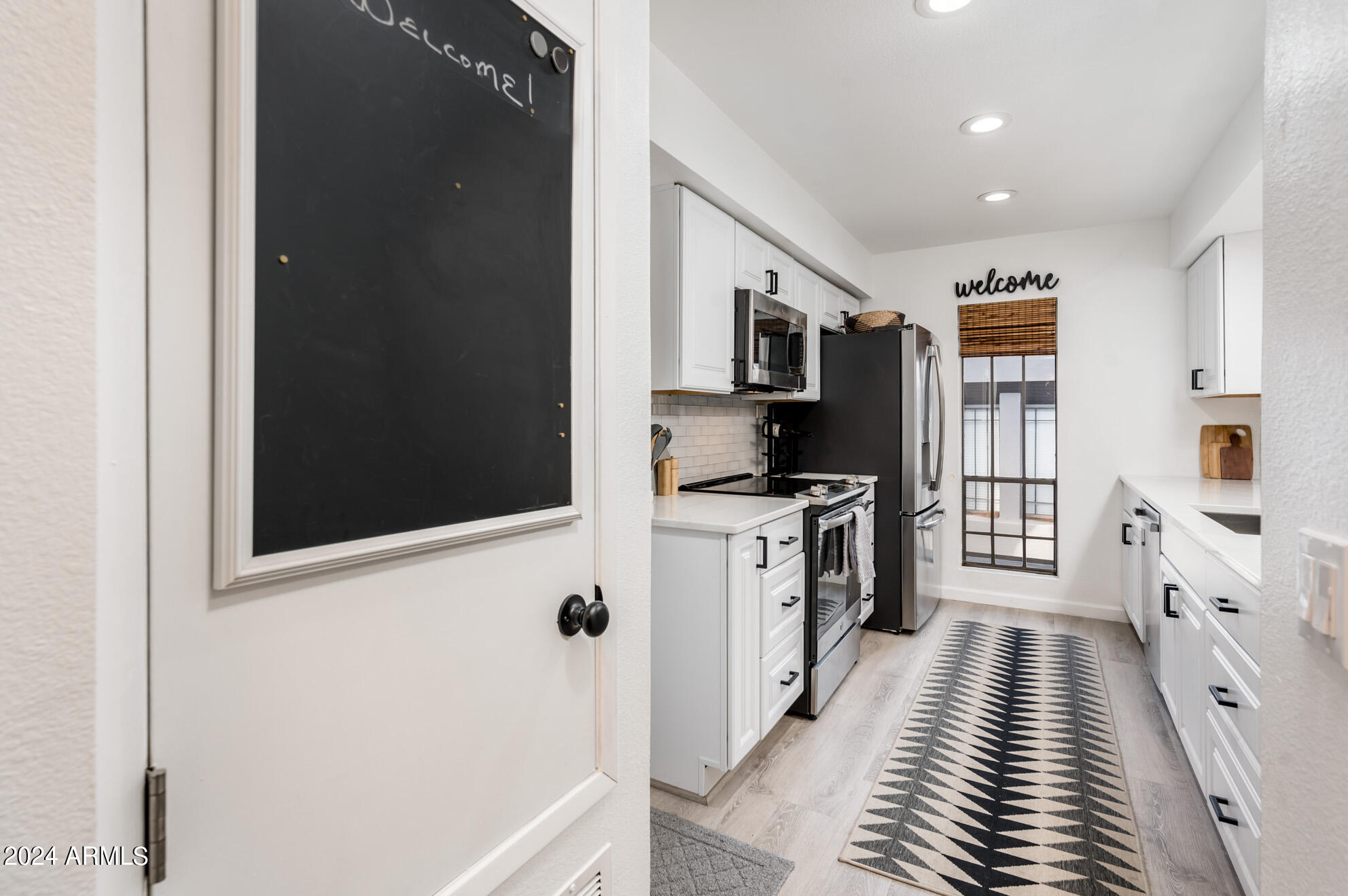 5209 N 24TH Street, 205