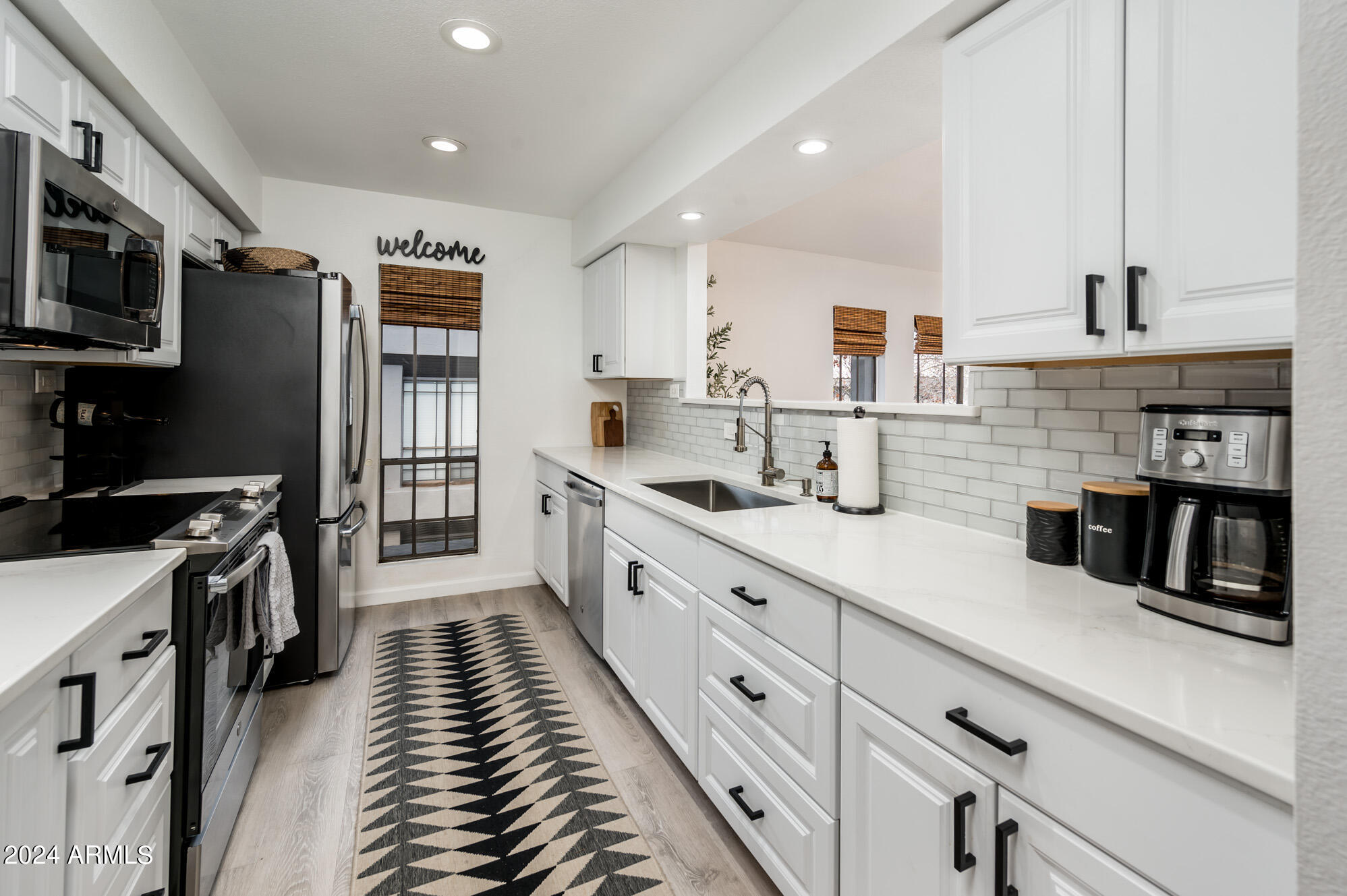 5209 N 24TH Street, 205