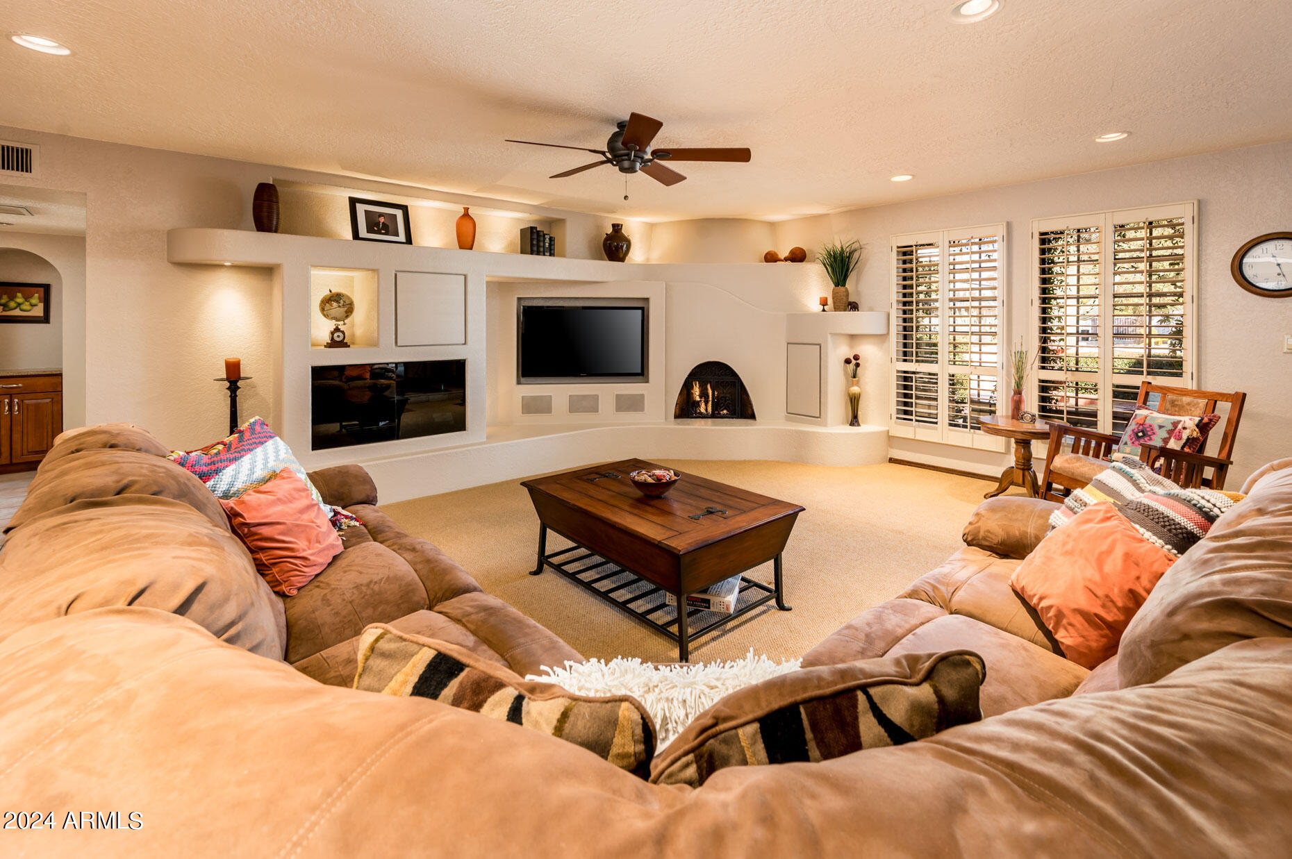 321 W PINE VALLEY Drive