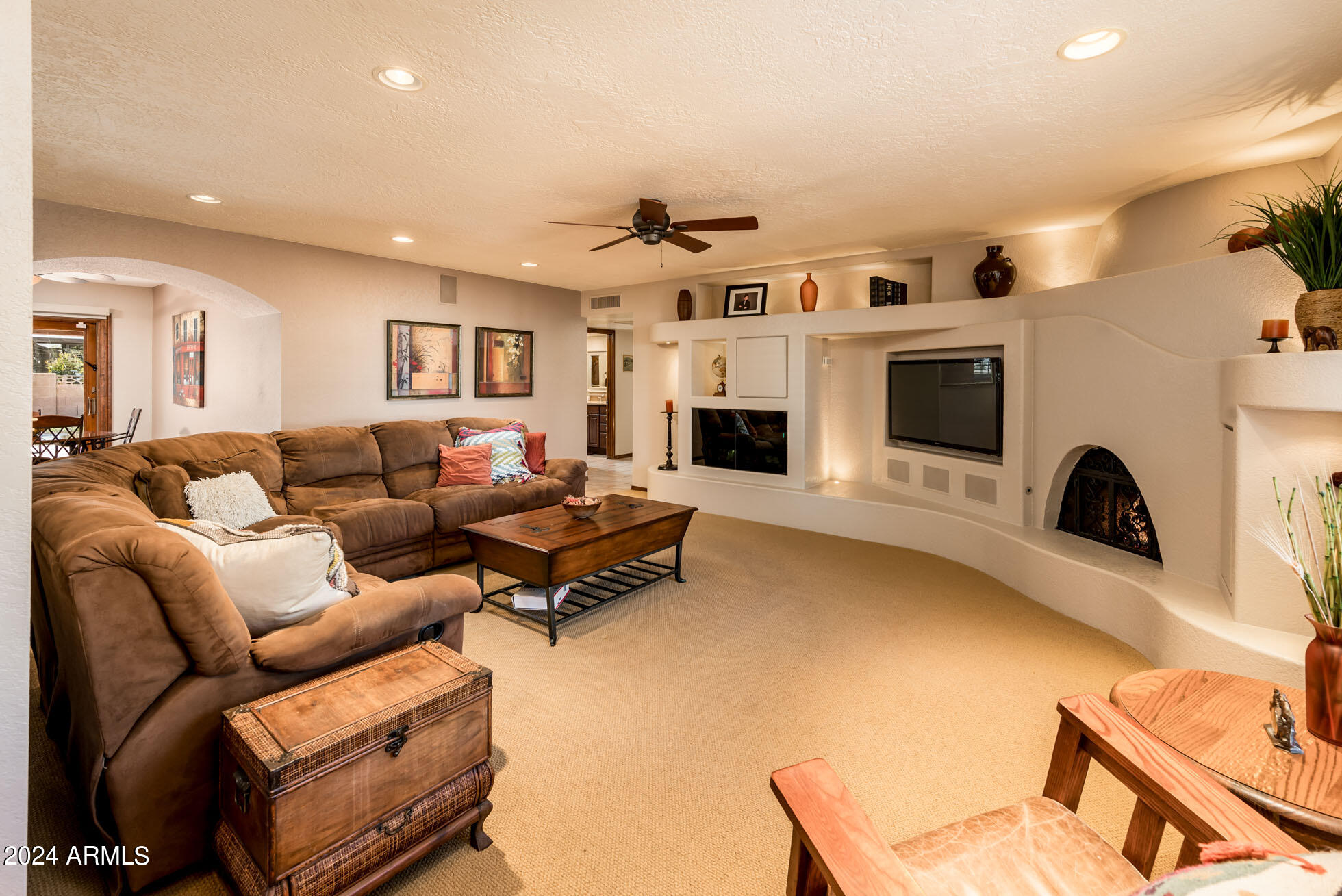 321 W PINE VALLEY Drive