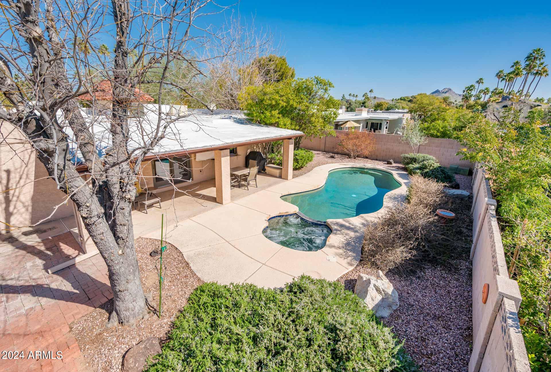 321 W PINE VALLEY Drive