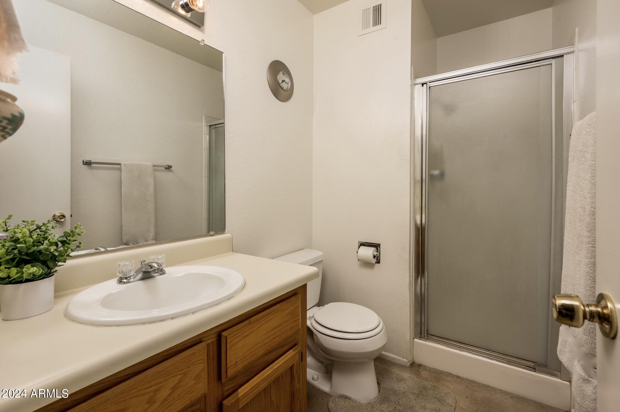 2228 E CAMPBELL Avenue, 212