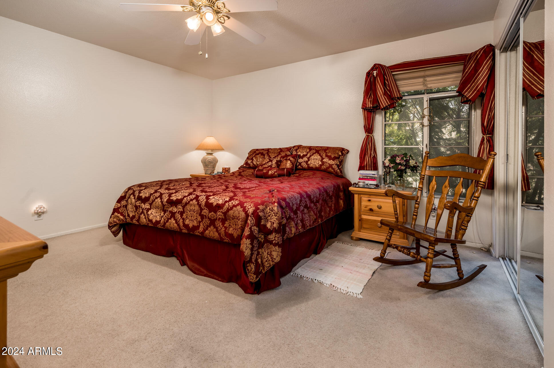 2228 E CAMPBELL Avenue, 212