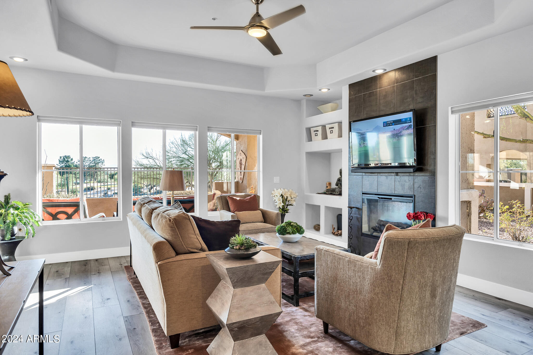 8245 E BELL Road, 117