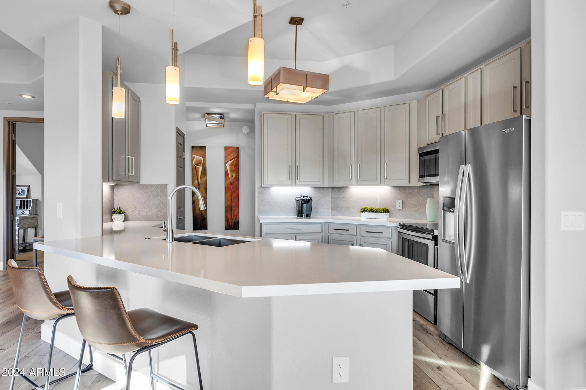 8245 E BELL Road, 117