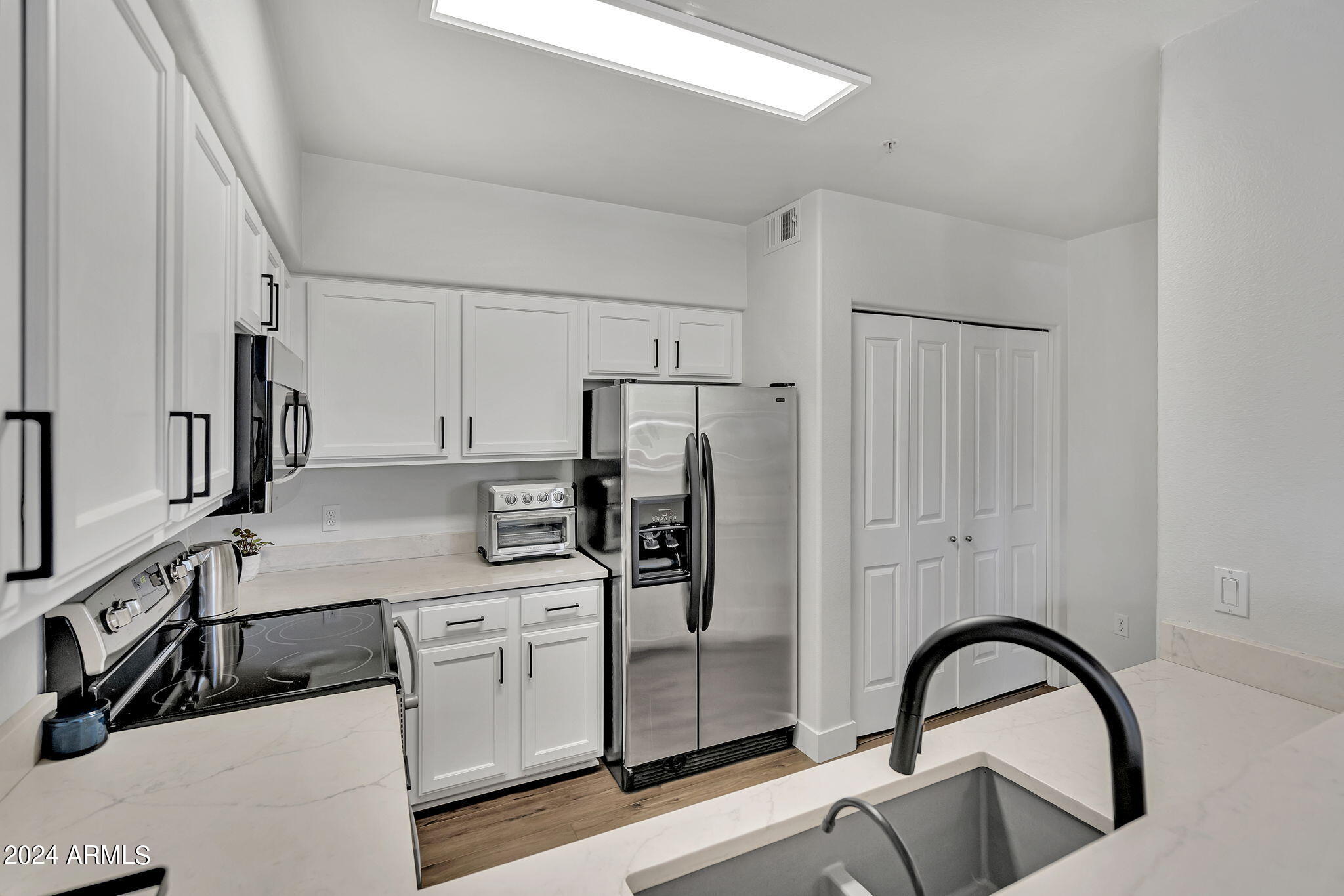 20100 N 78TH Place, 1008
