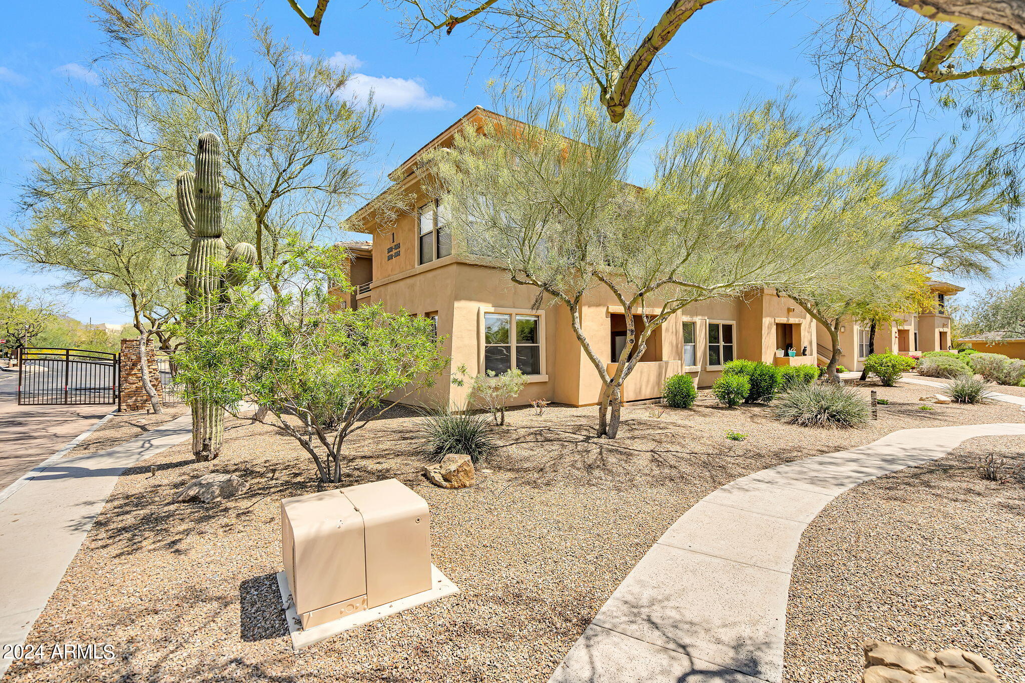 20100 N 78TH Place, 1008