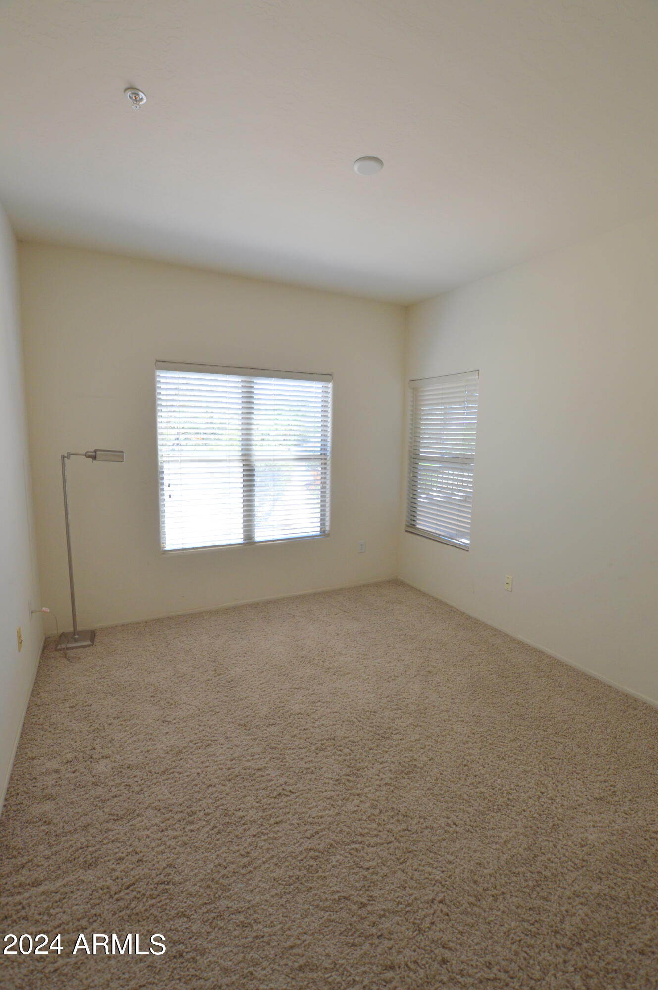 19700 N 76TH Street, 1005